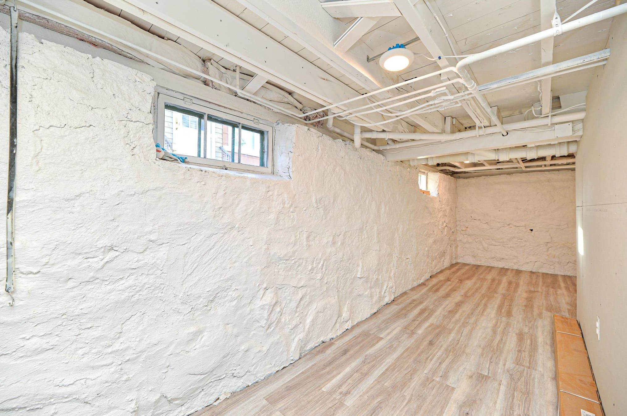 43 Belmont St, Manchester NH 03103-4210 exterior