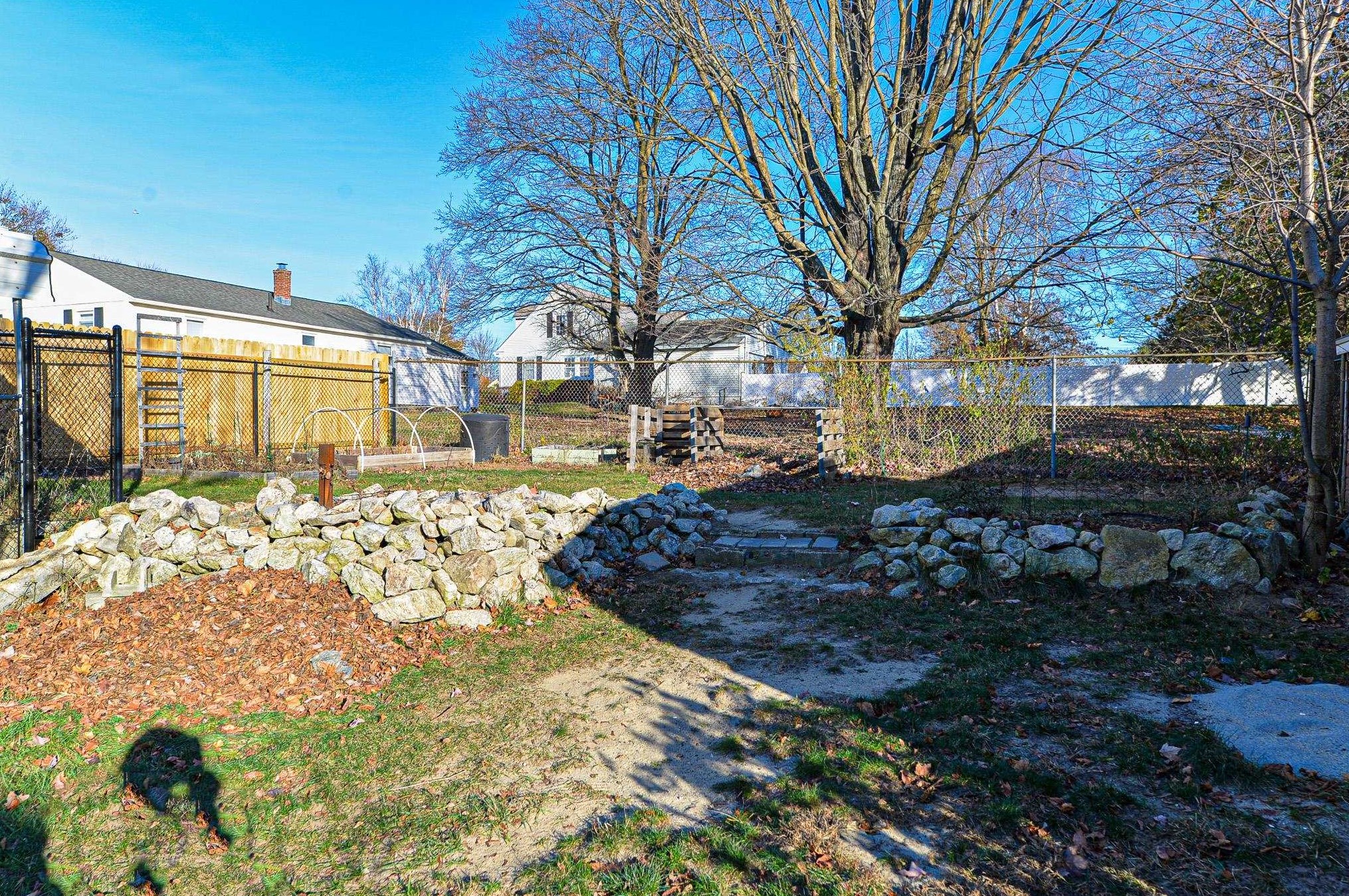 43 Belmont St, Manchester NH 03103-4210 exterior