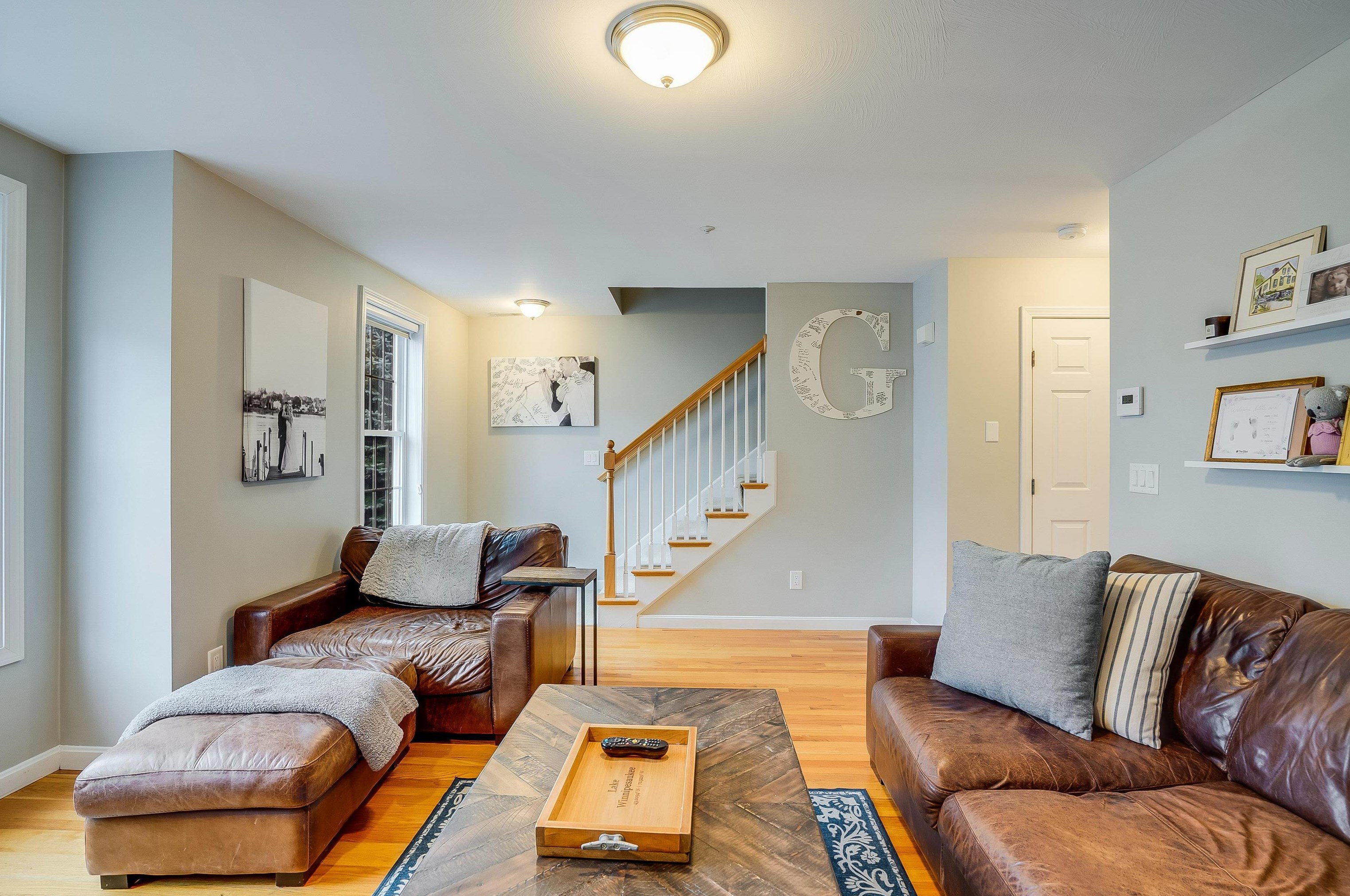 58 Andrew St, Manchester, NH 03104-2405