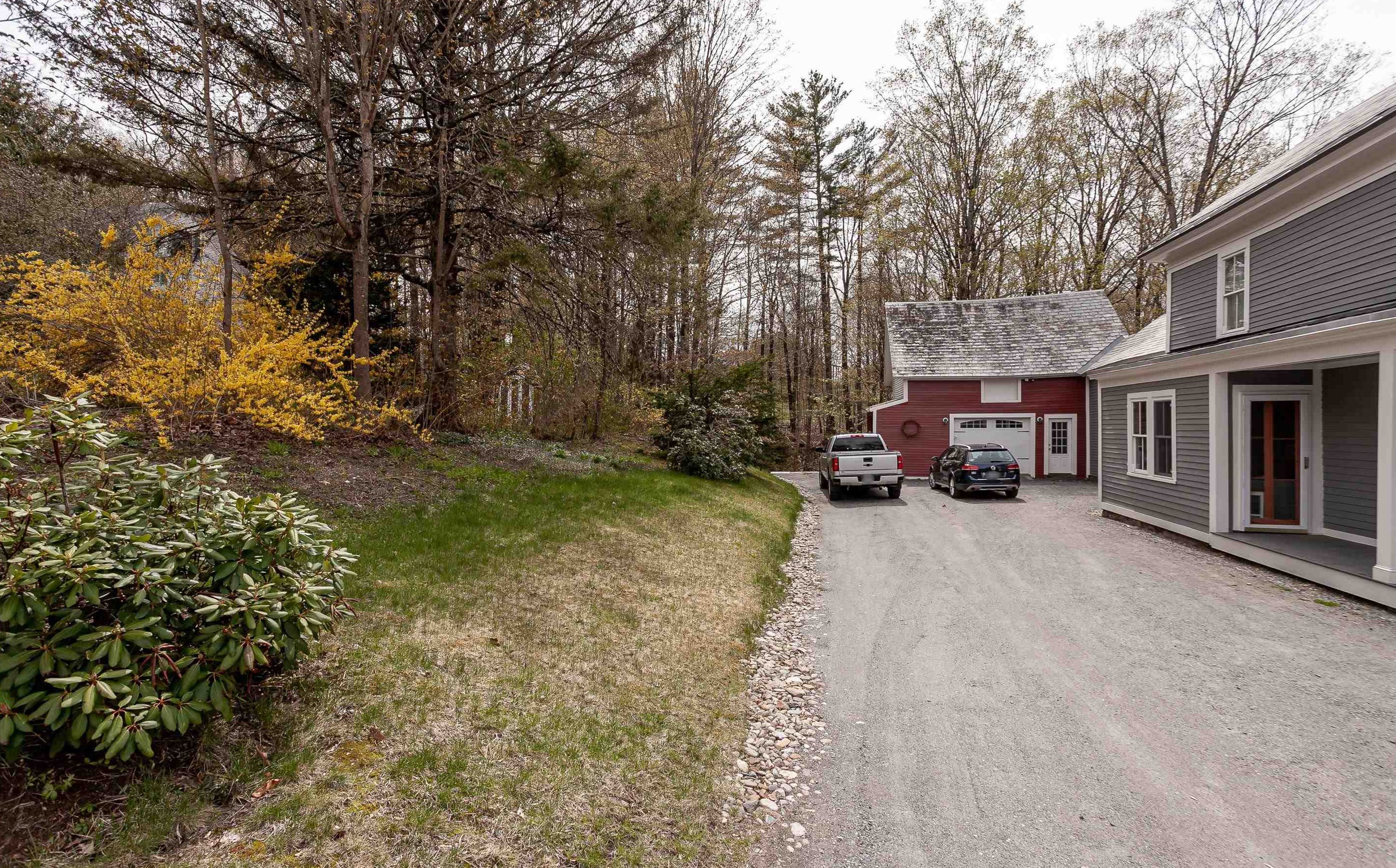 18 Prospect Hill Rd, Walpole NH  03608-4720 exterior