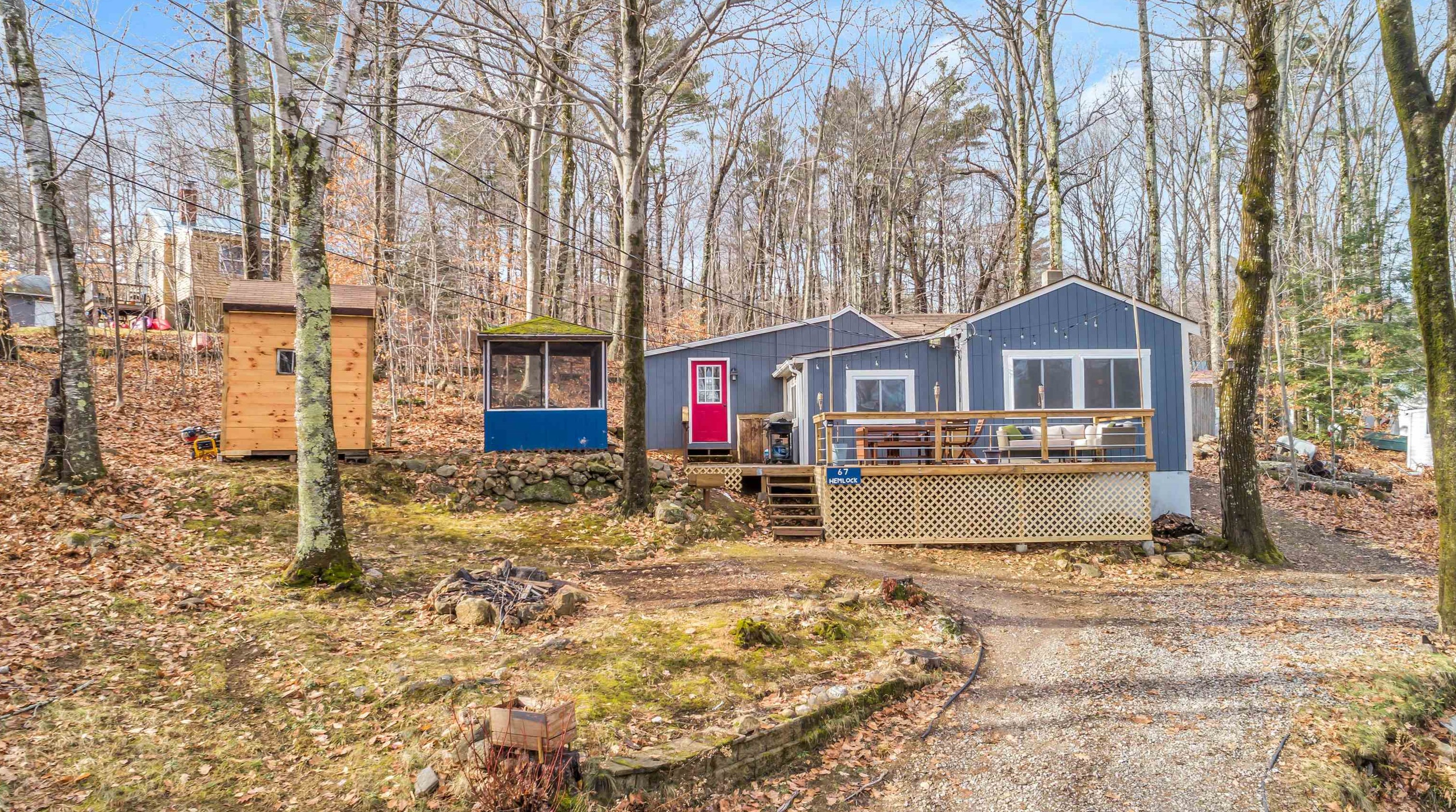 67 Hemlock Dr, Gilmanton, NH 03237