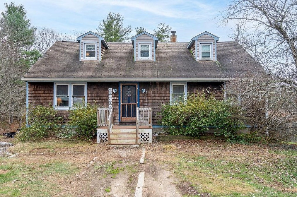 132 Lane Rd, Raymond, NH 03077