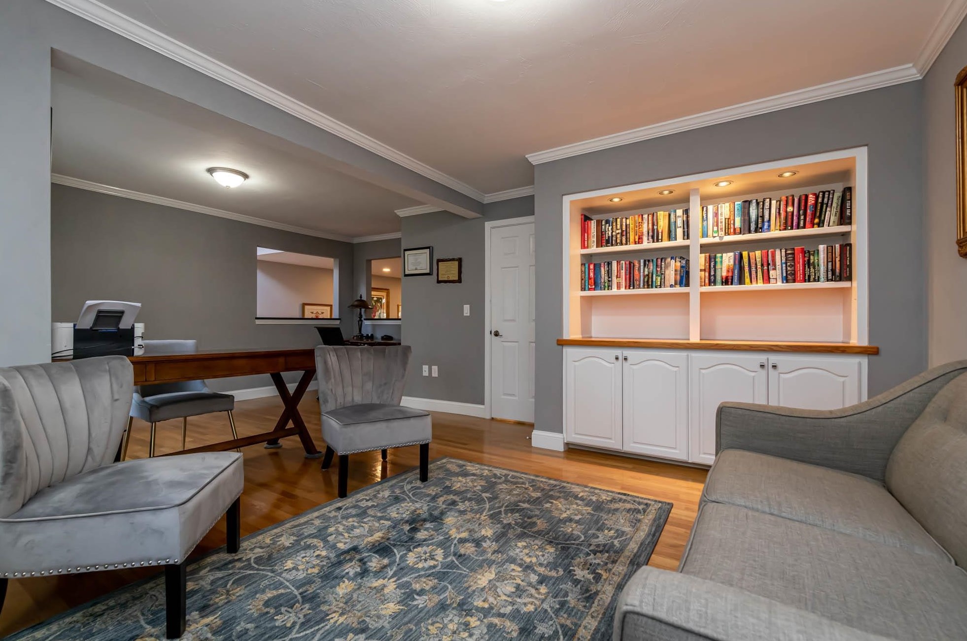 25 Hawthorne Vlg Rd, Nashua NH 03062-2274 exterior