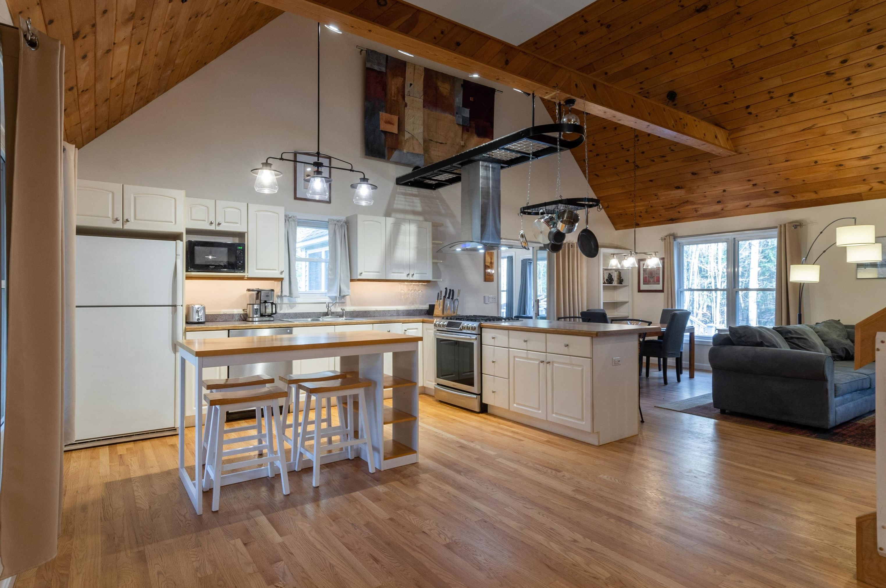 197 Bow Bog Rd, Concord, NH 03304