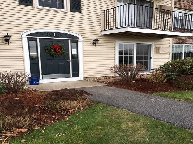 1 Bittersweet Rd #unit 2, Nashua, NH 03060