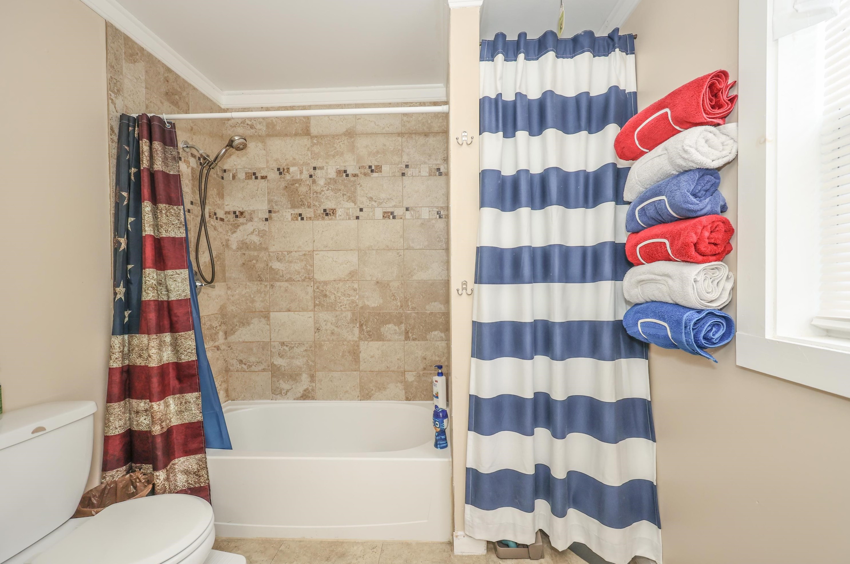 19 Maple St, Manchester NH  03106-1509 exterior