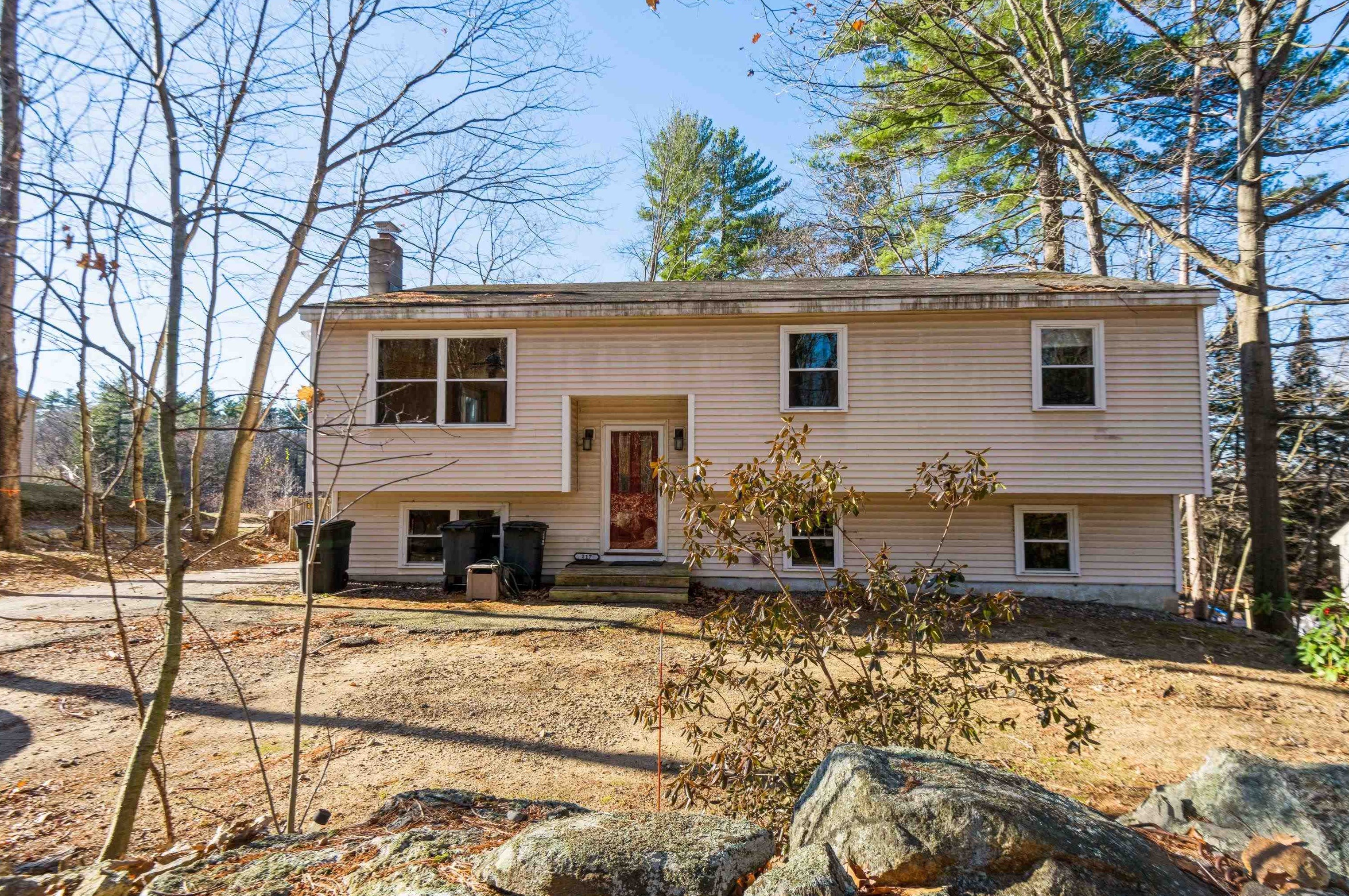 217 Province St, Laconia, NH 03246