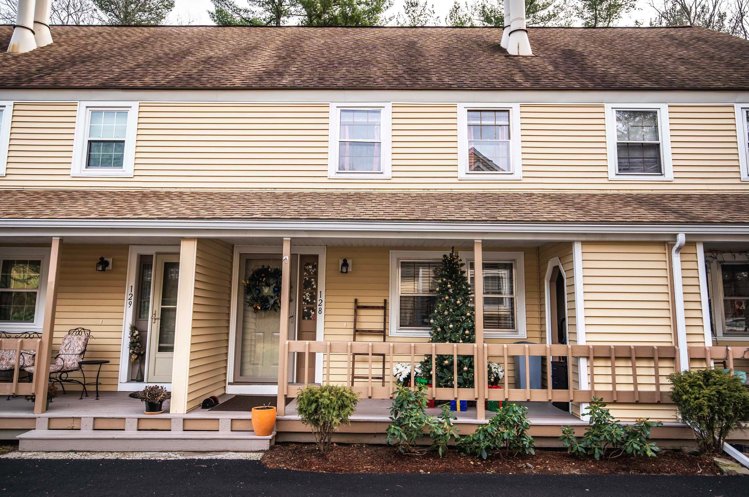 128 Winterwood Dr, Londonderry, NH 03053
