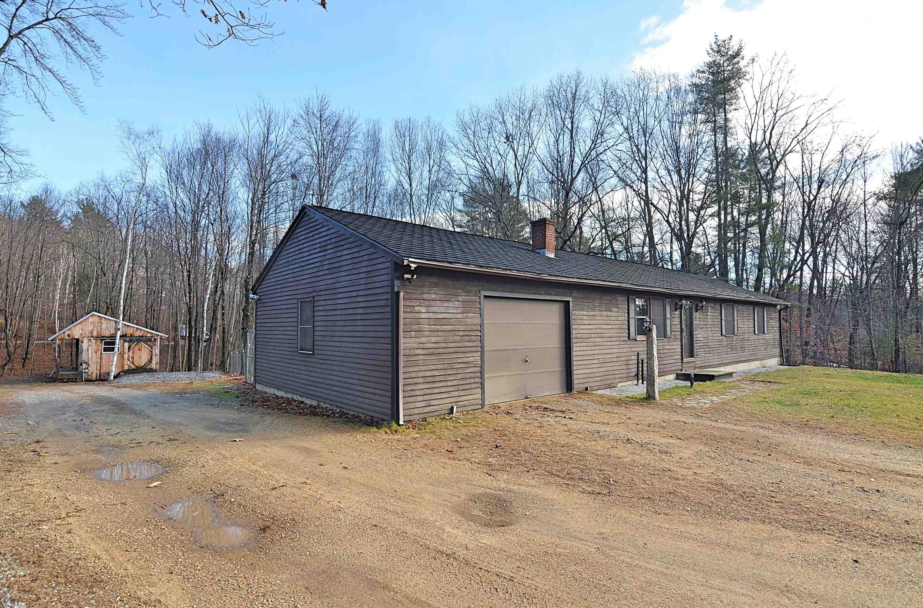 11 Sarah Ln, Tilton, NH 03276