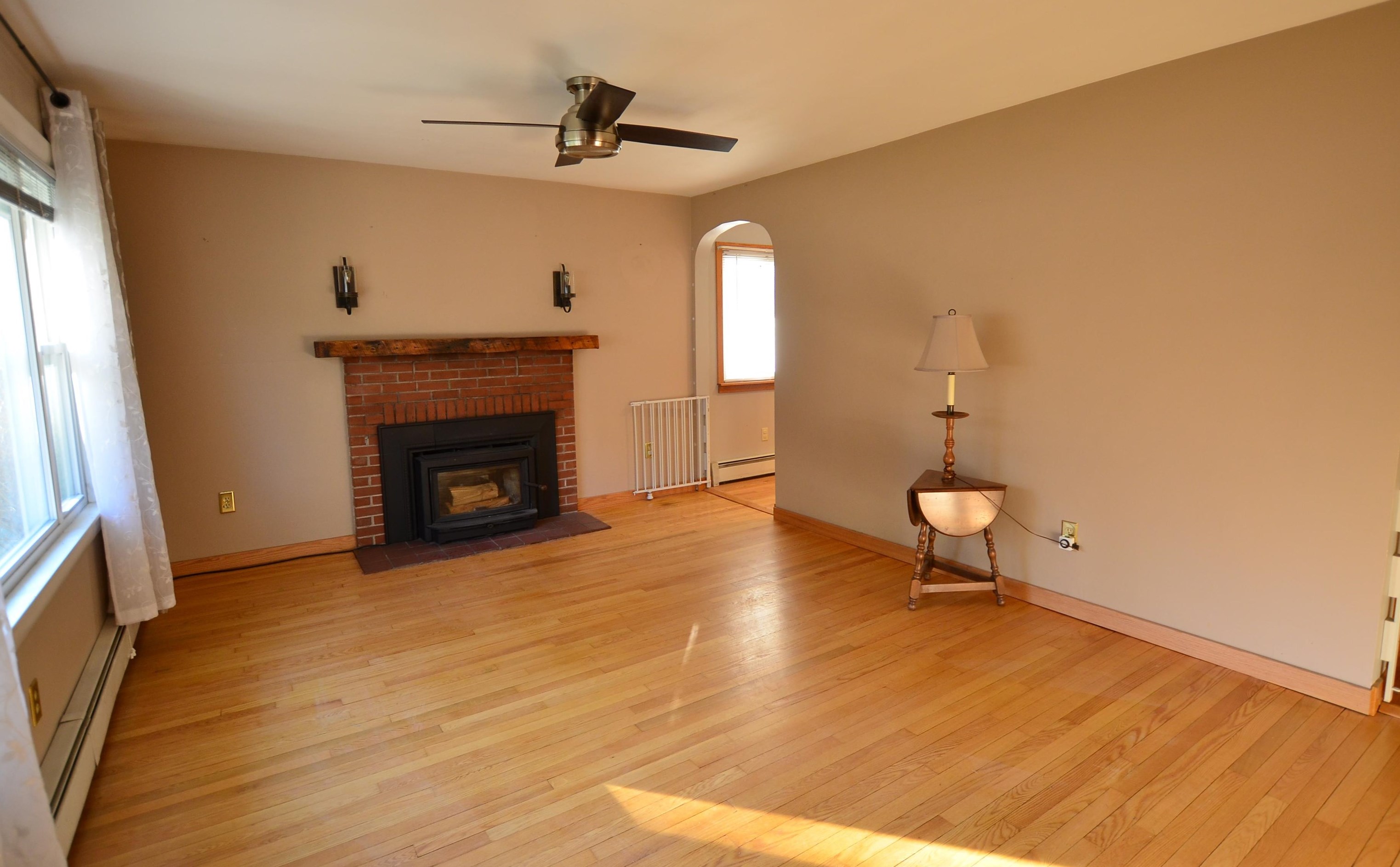 102 Silver Lake Rd, Hollis, NH 03049