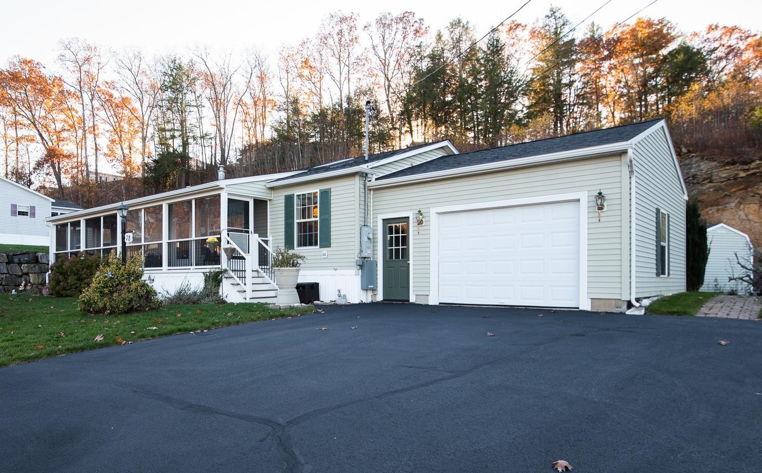 78 Freedom Hill Rd, Hampstead, NH 03841