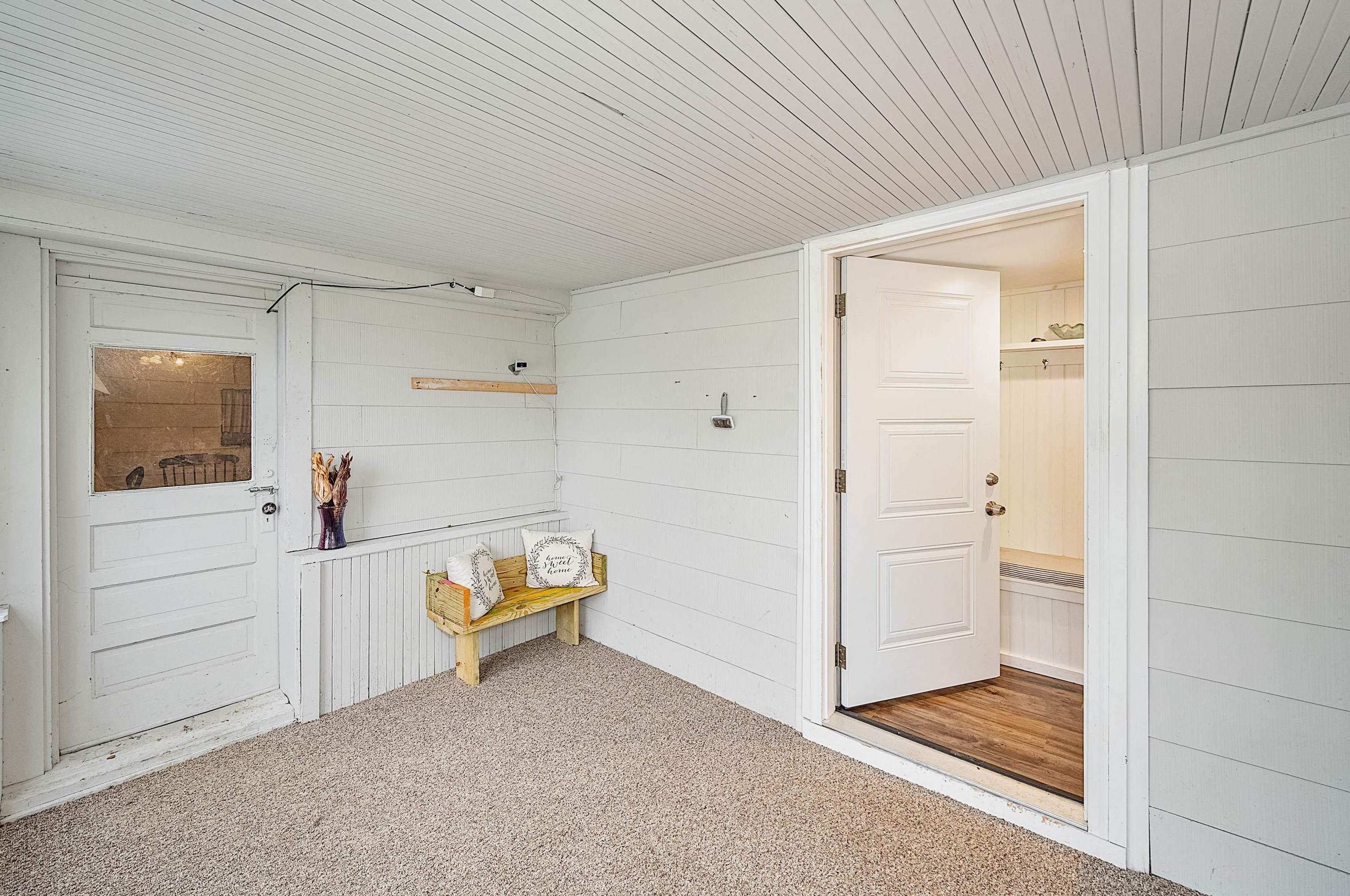 318 Main St, Manchester NH  03102-4032 exterior