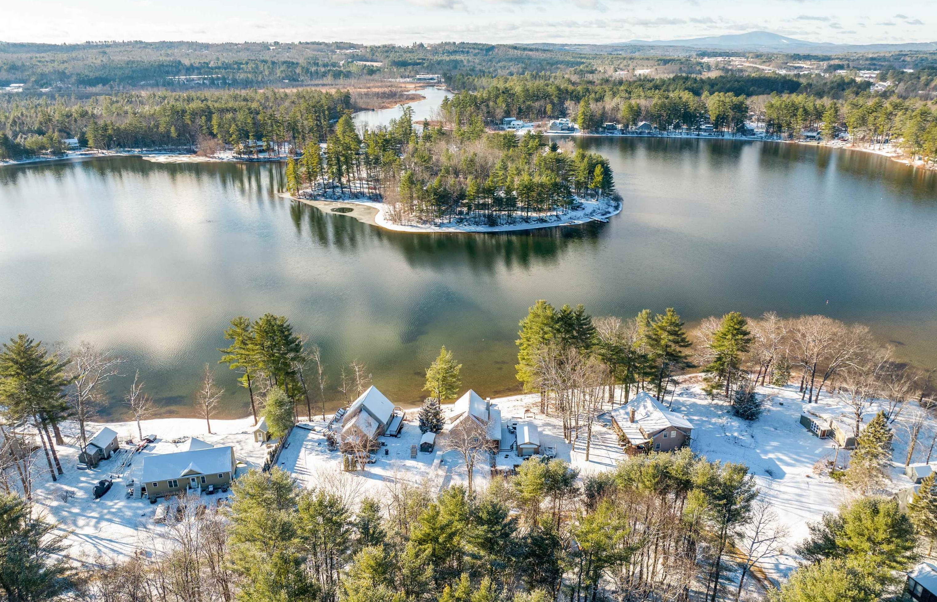 51 Coons Point Rd, Belmont, NH 03220