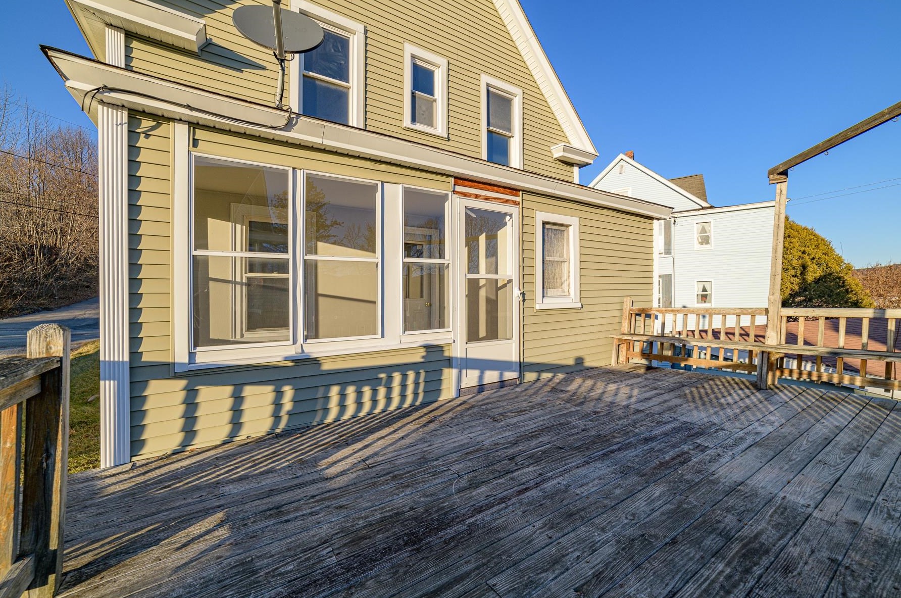 446 School St, Berlin NH  03570-2523 exterior