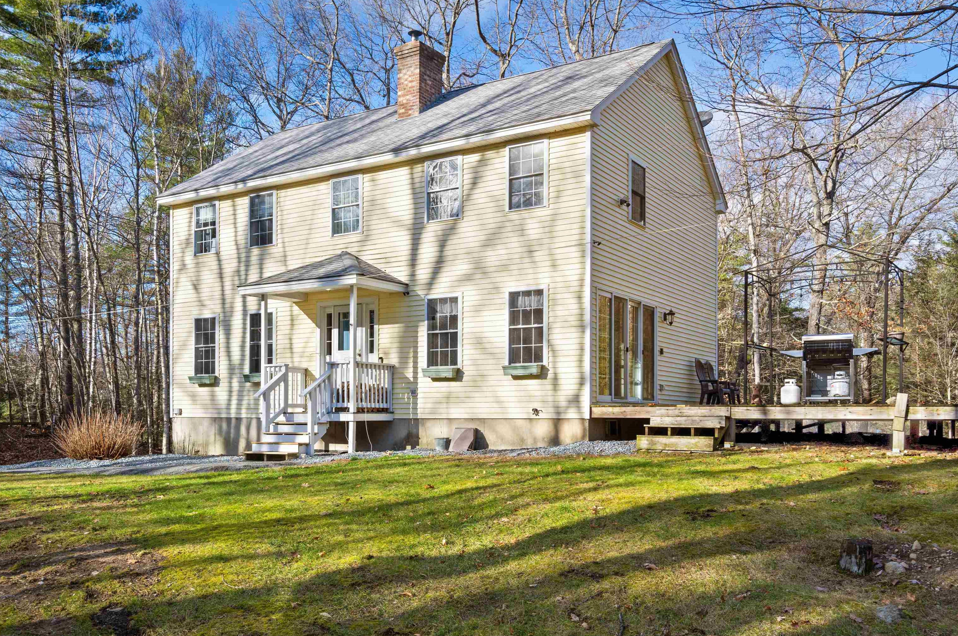 94 Smith Rd, Chester, NH 03036