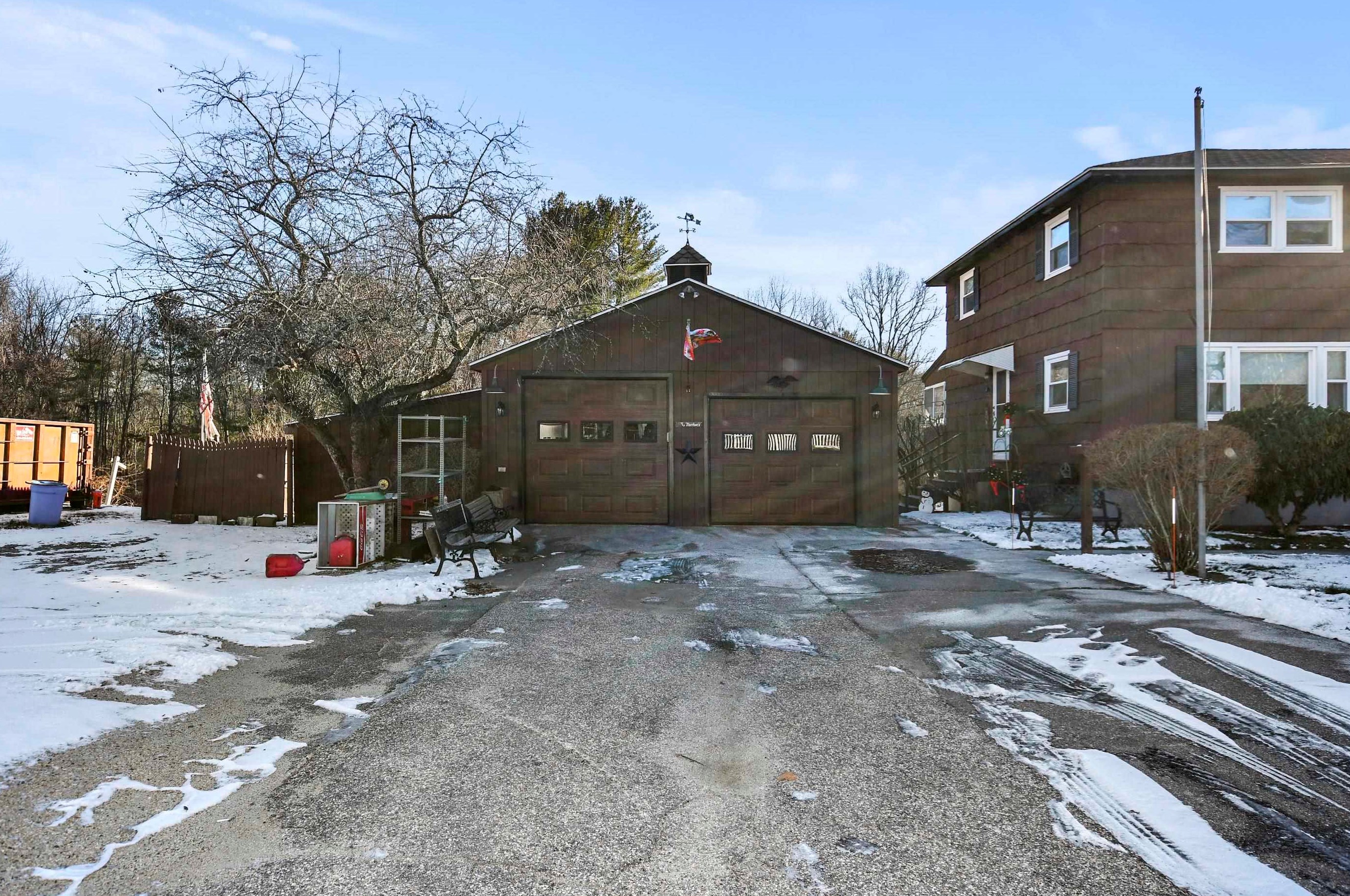 90-92 N Main St, Salem, NH 03079