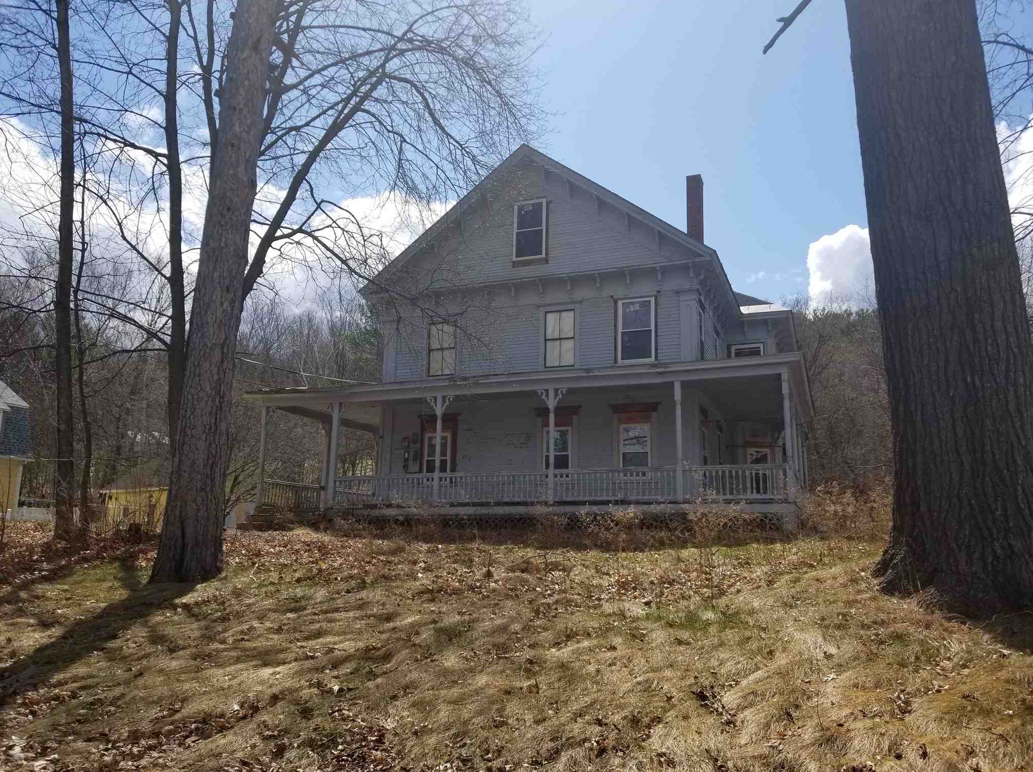99 Chestnut St, Unity, NH 03743