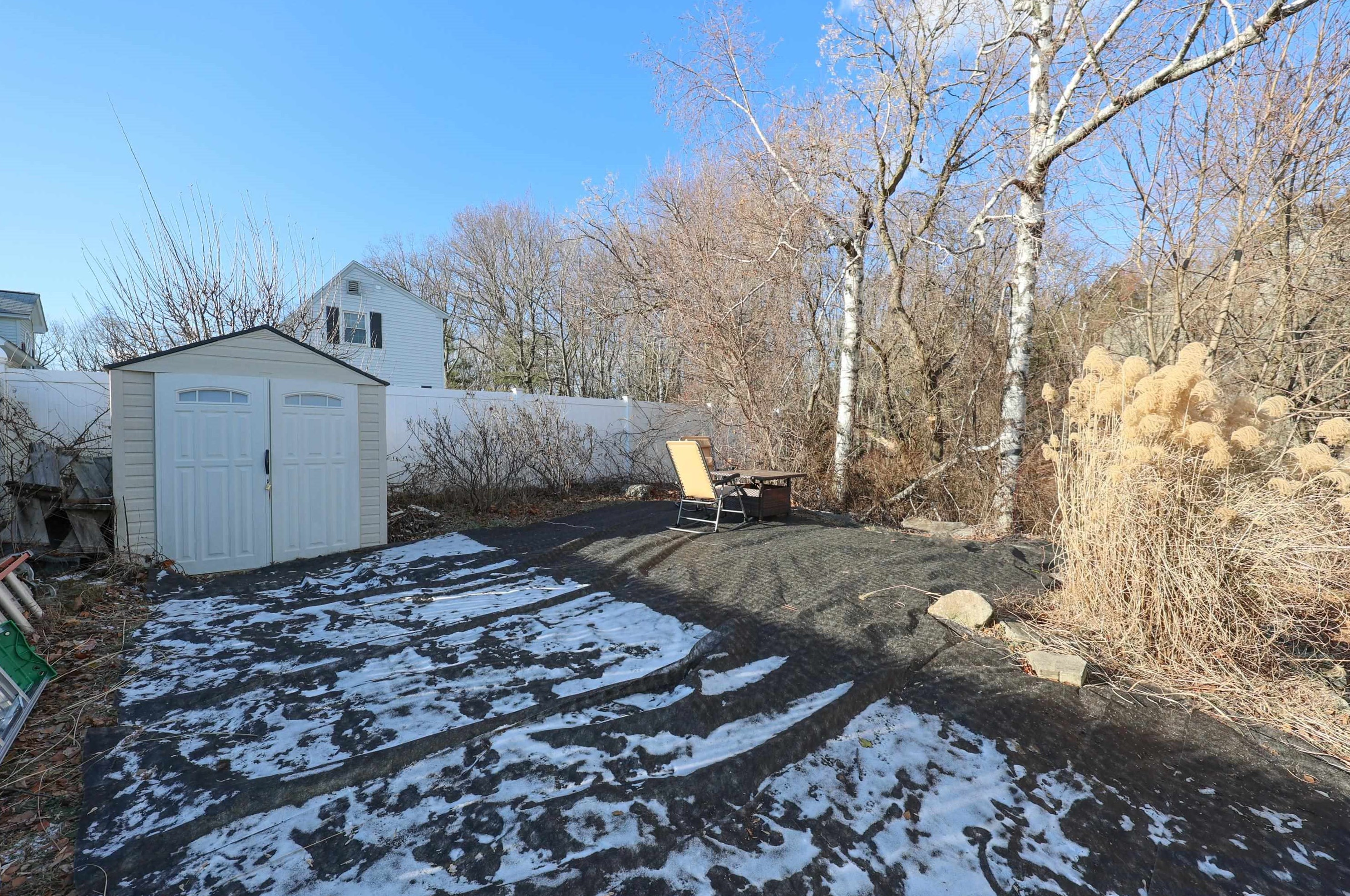 236 Boutwell St, Manchester NH  03102-2935 exterior