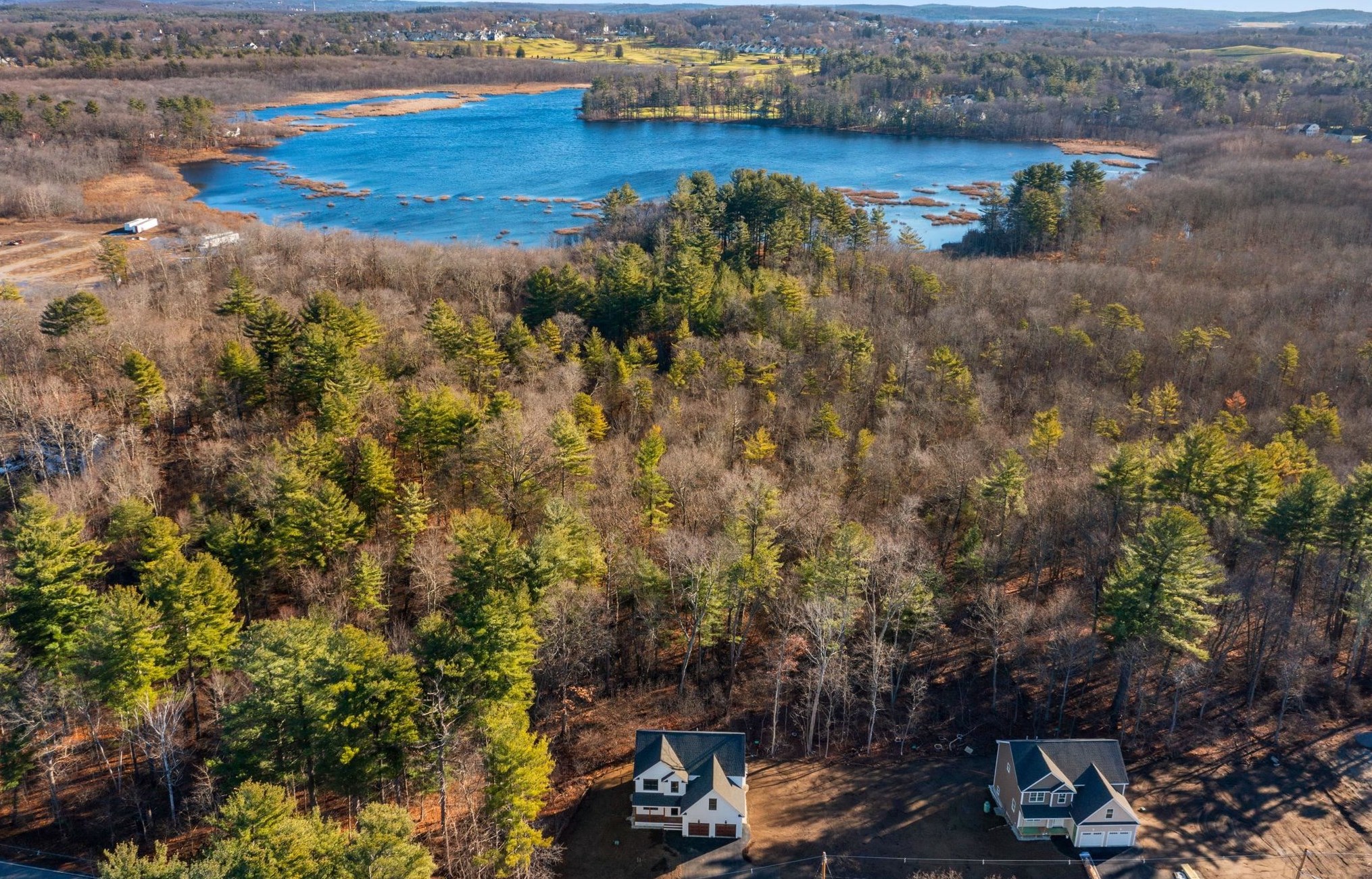 213 Lawrence Rd, Salem, NH 03079