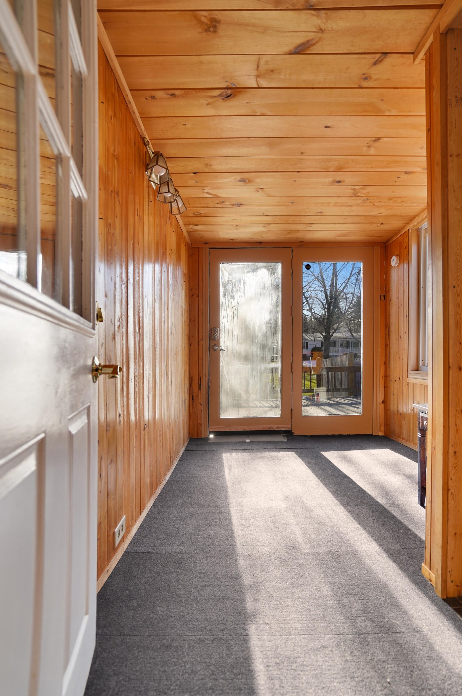 62 Eden St, Manchester NH  03102-1332 exterior