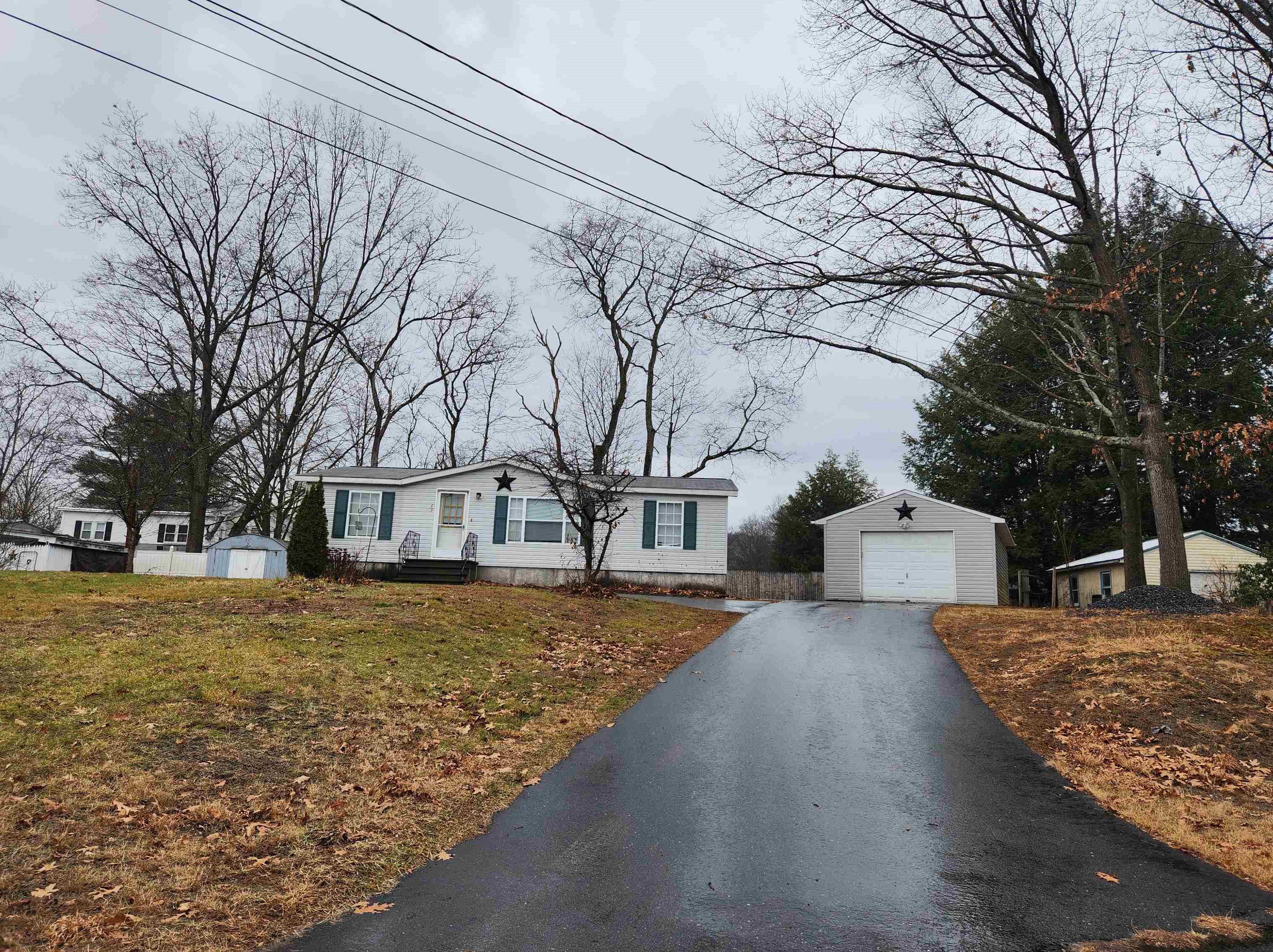 43 Erin Ct, Unity, NH 03603