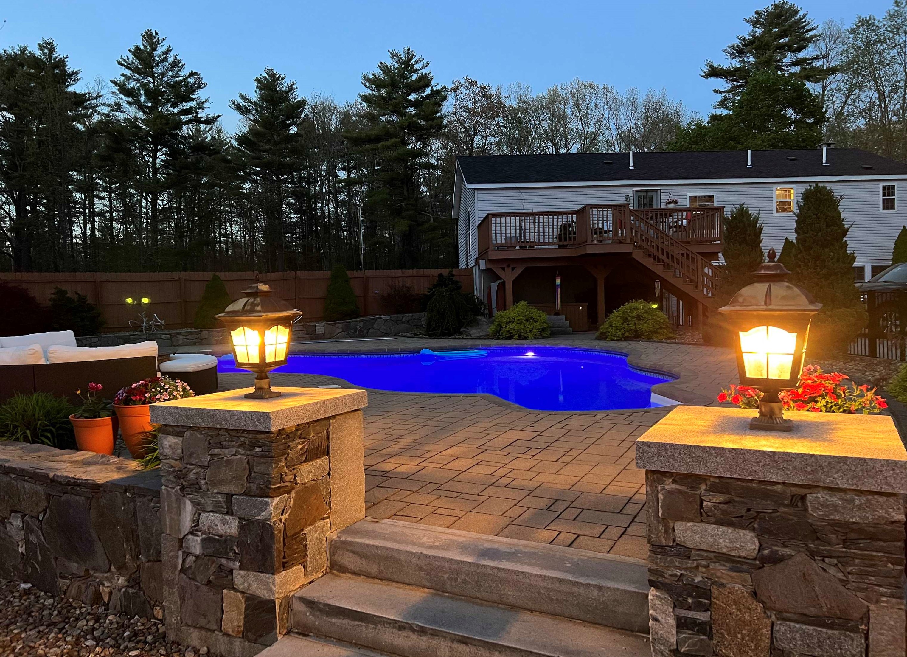 40 Longhill Rd, Raymond, NH 03077