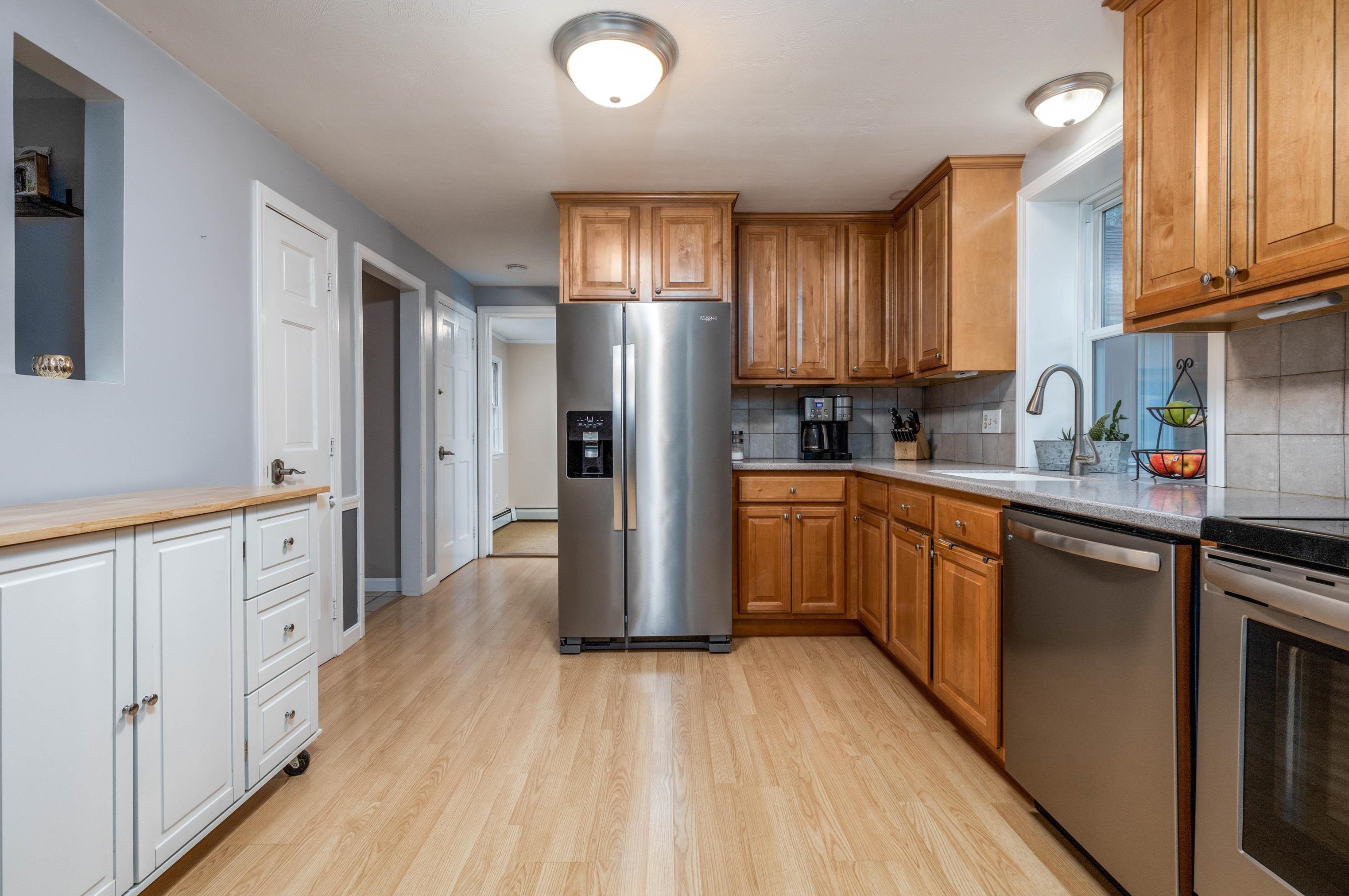 5 Short St, Merrimack NH  03054-6210 exterior