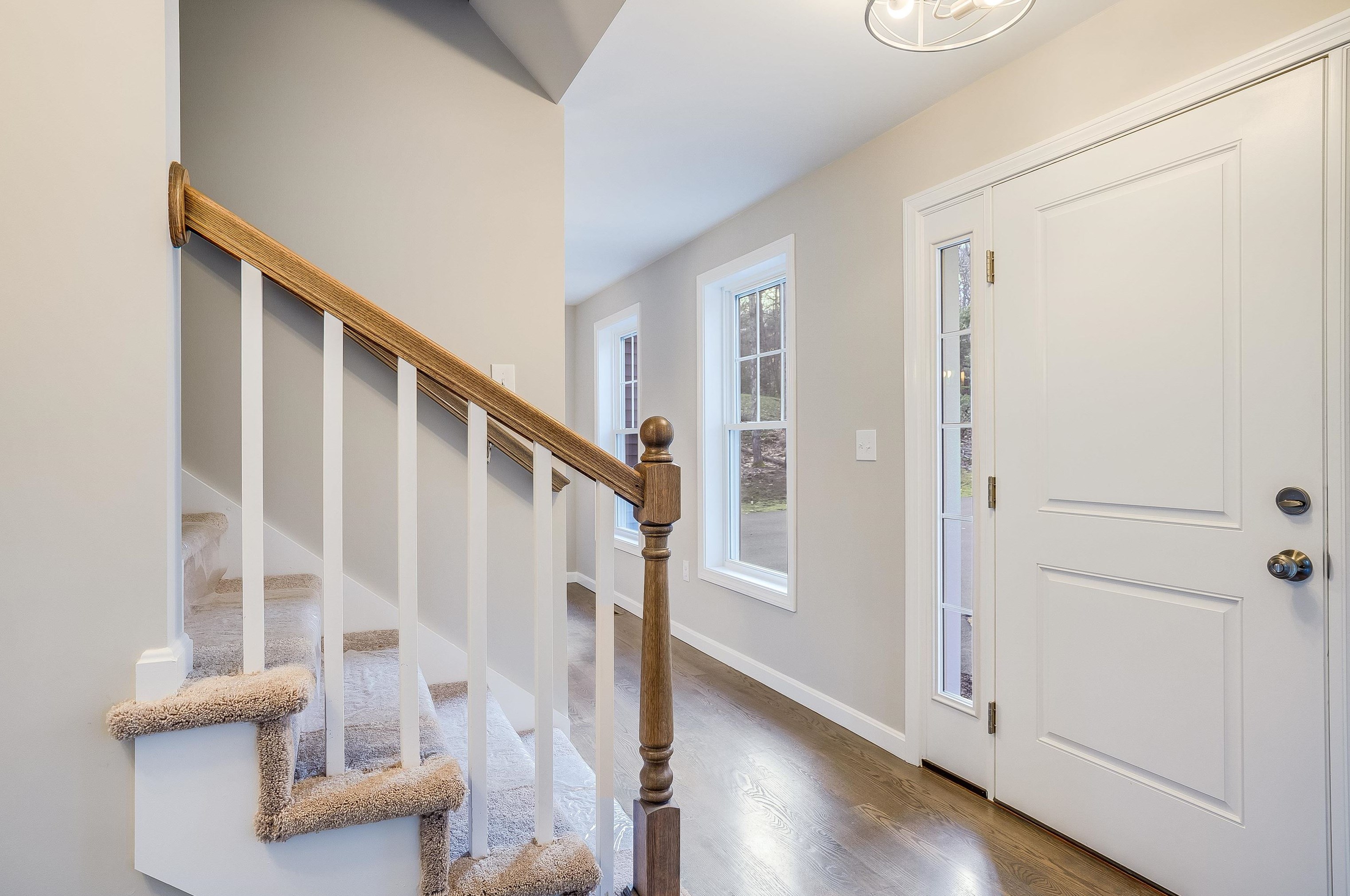 14 Hillside Dr, Brookline, NH 03033