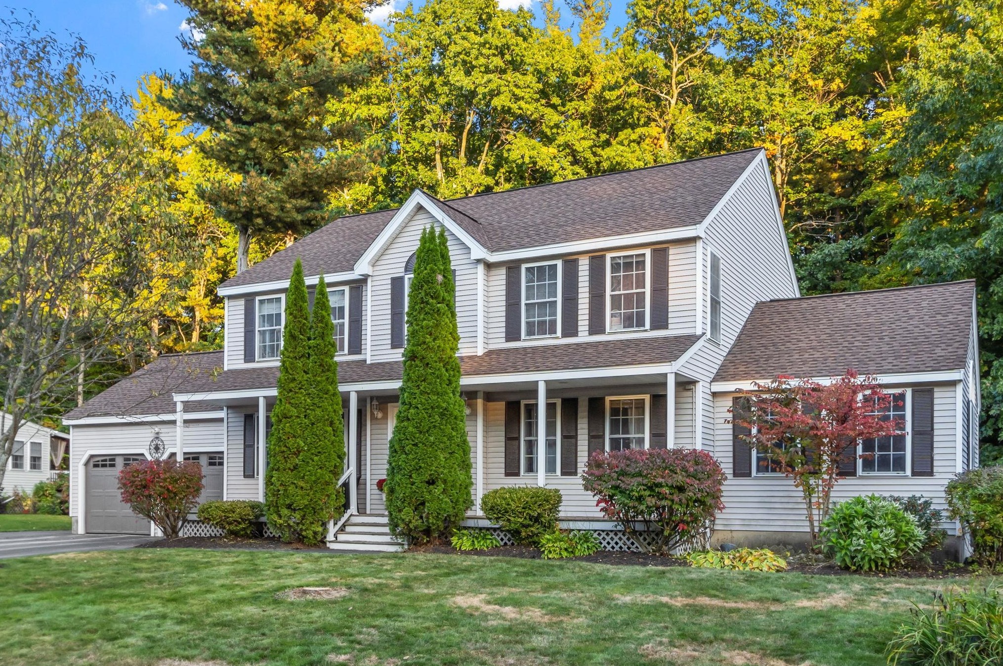 24 Sutherland Dr, Hudson, NH 03051