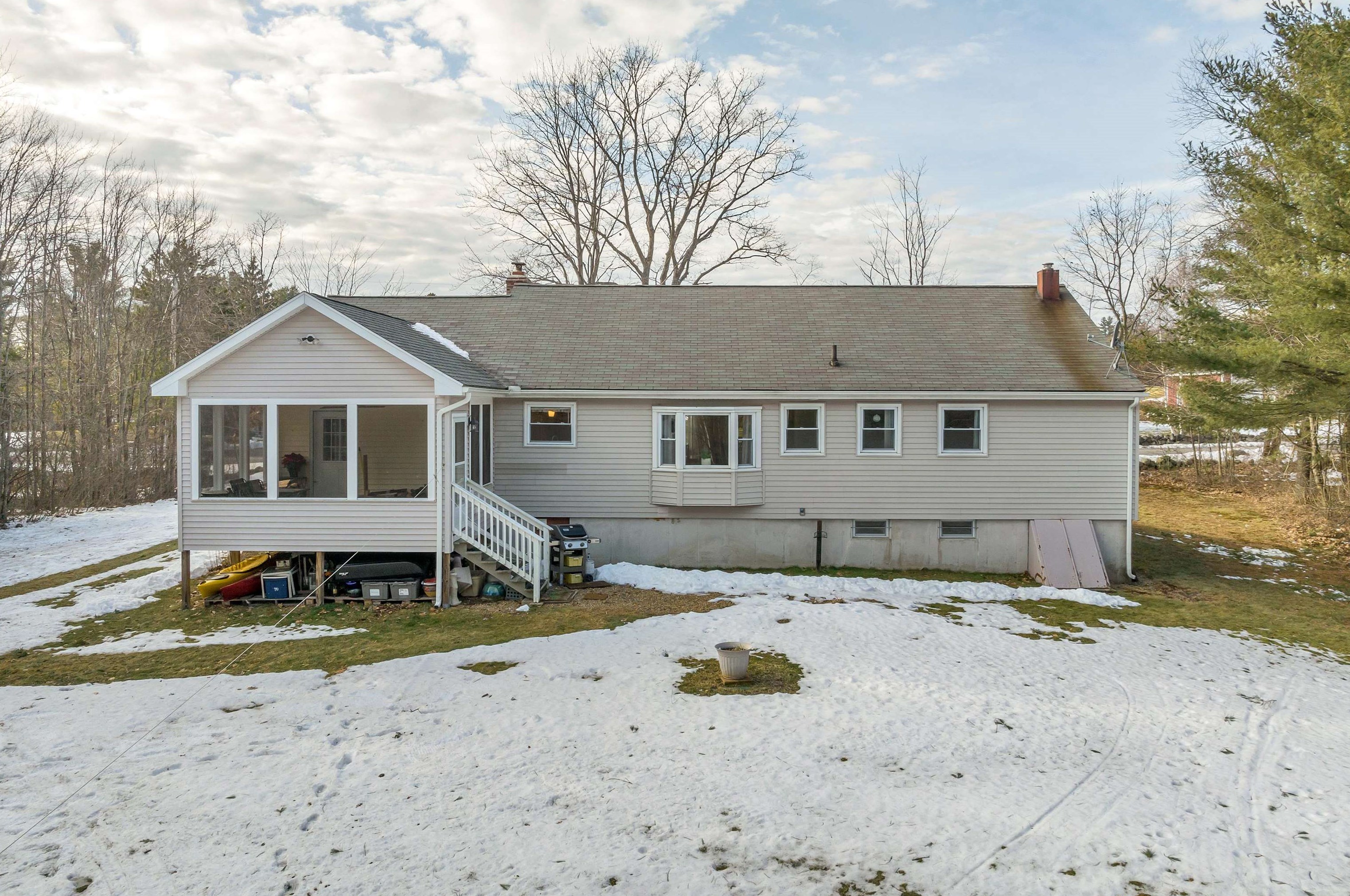 79 Sleeper Hill Rd, Laconia, NH 03249
