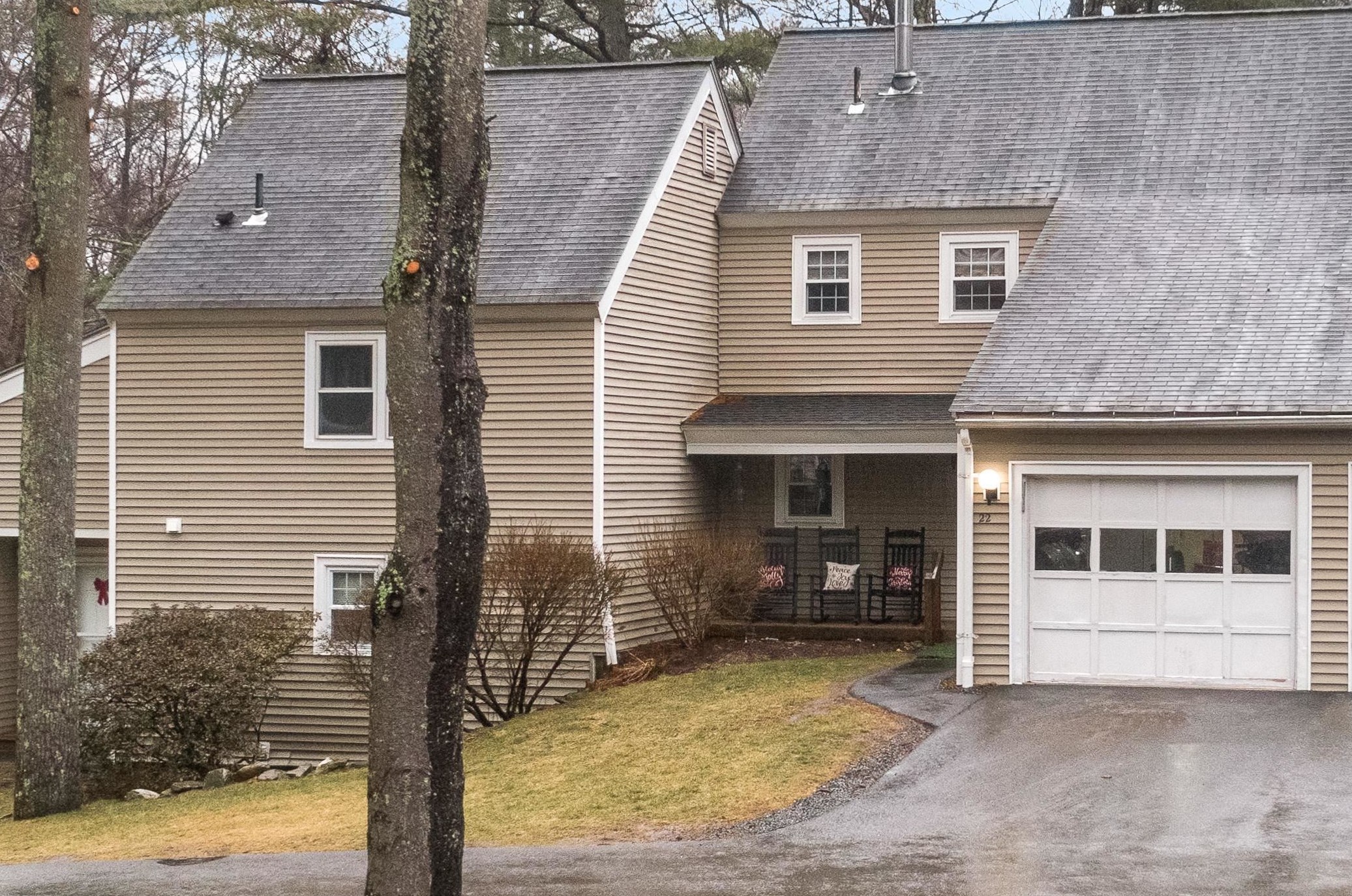 22 Winterwood Dr, Londonderry, NH 03053