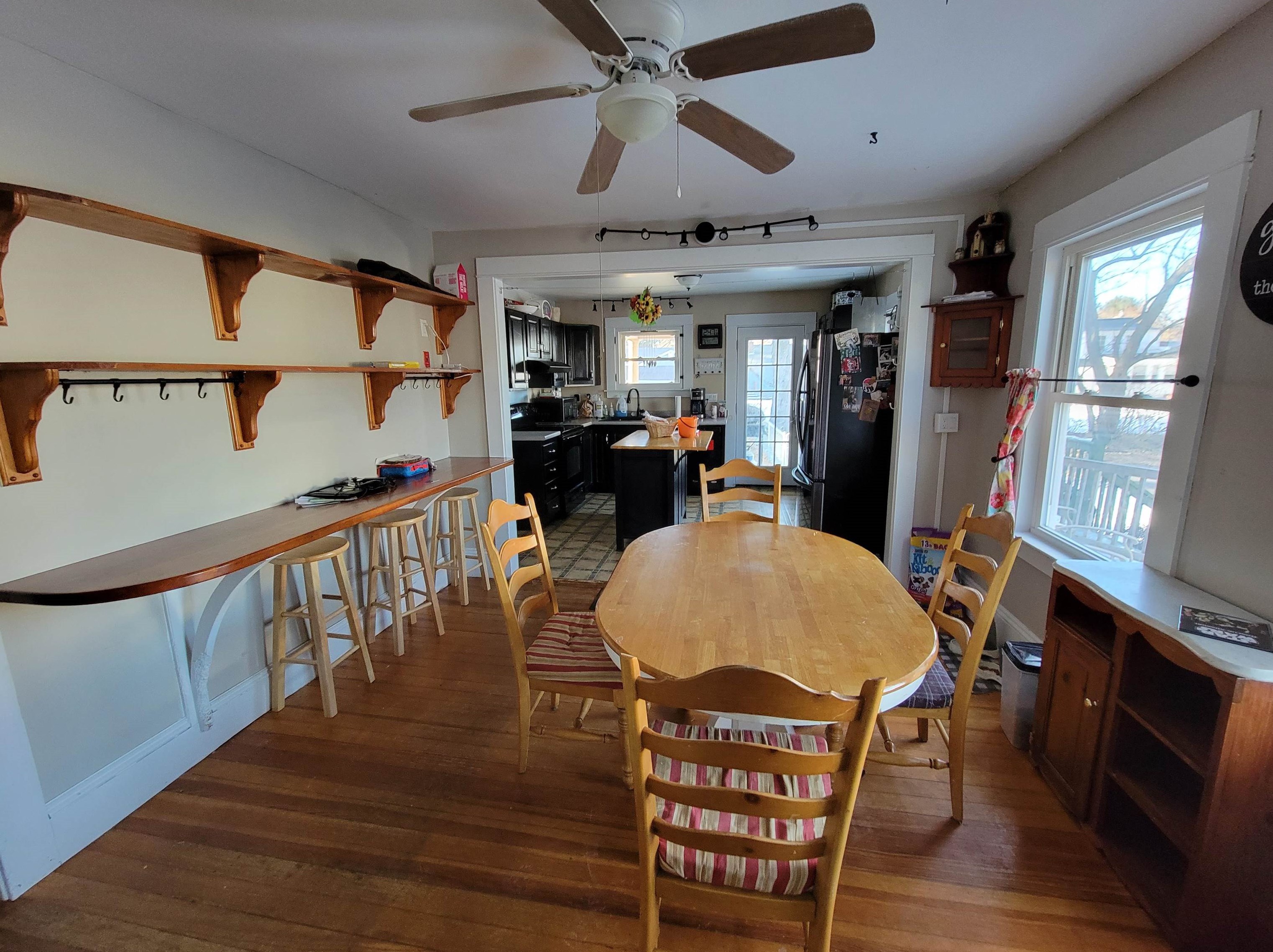 23 High St, Rochester NH  03867-1006 exterior