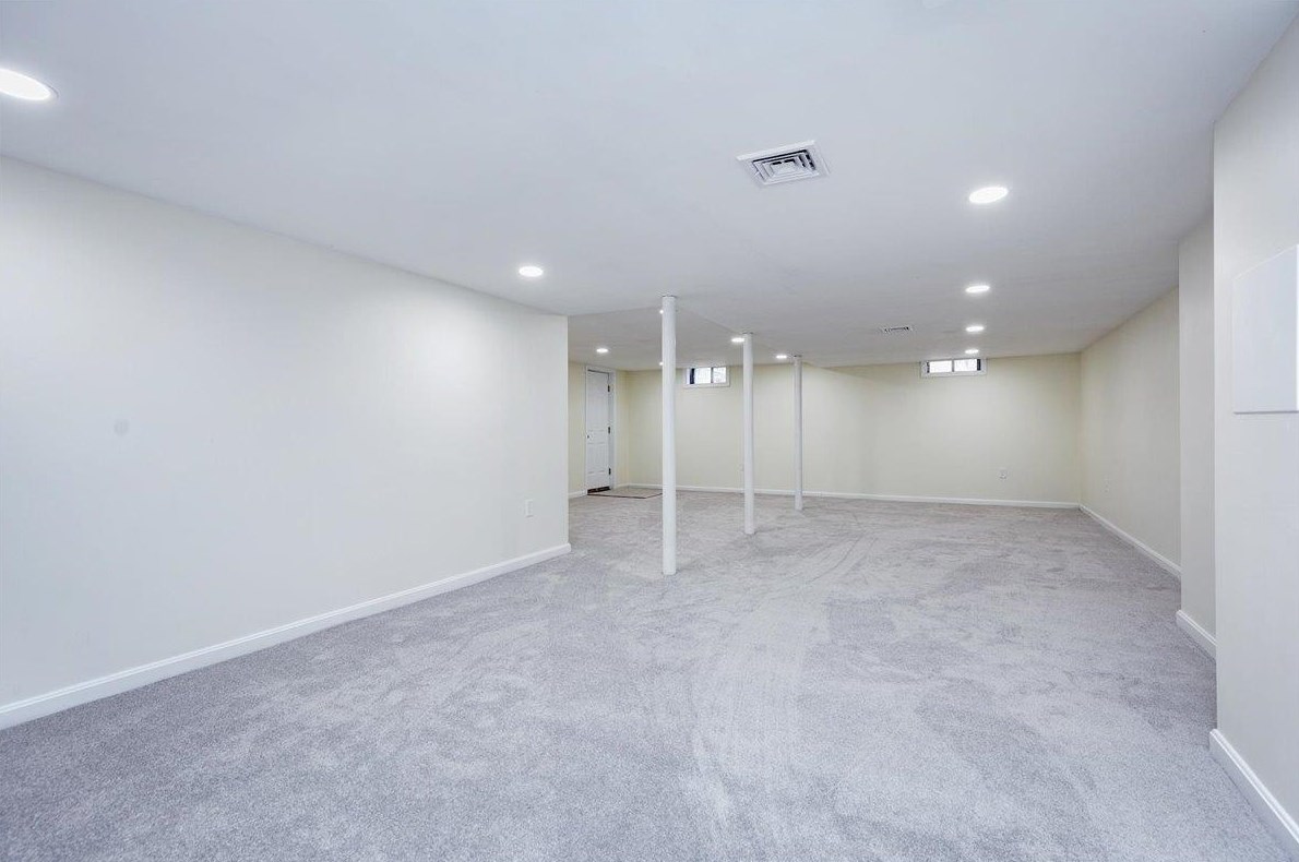 3 Partridge Rd, Windham NH  03087-1255 exterior