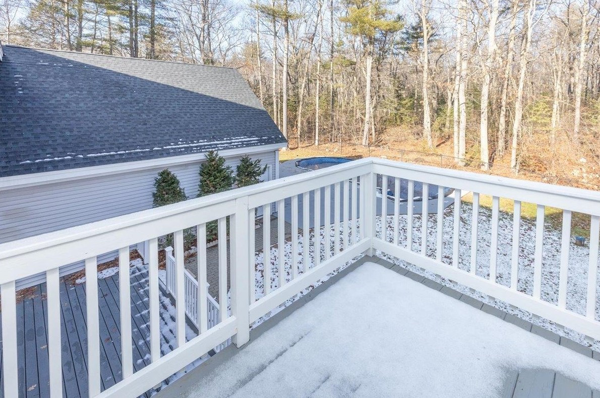 3 Partridge Rd, Windham NH  03087-1255 exterior