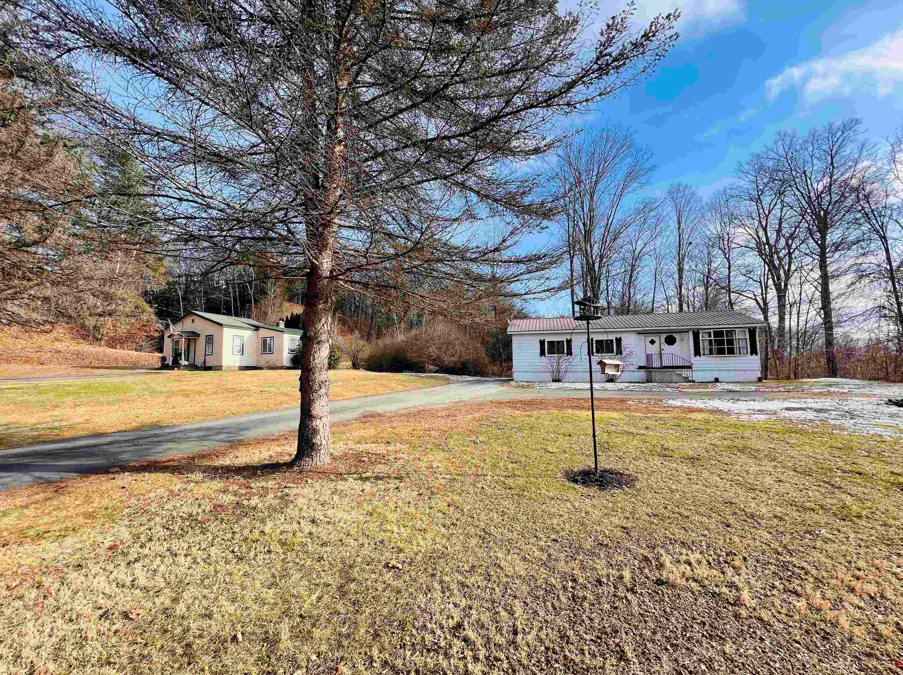 452-454 Brattleboro Rd, Hinsdale, NH 03451