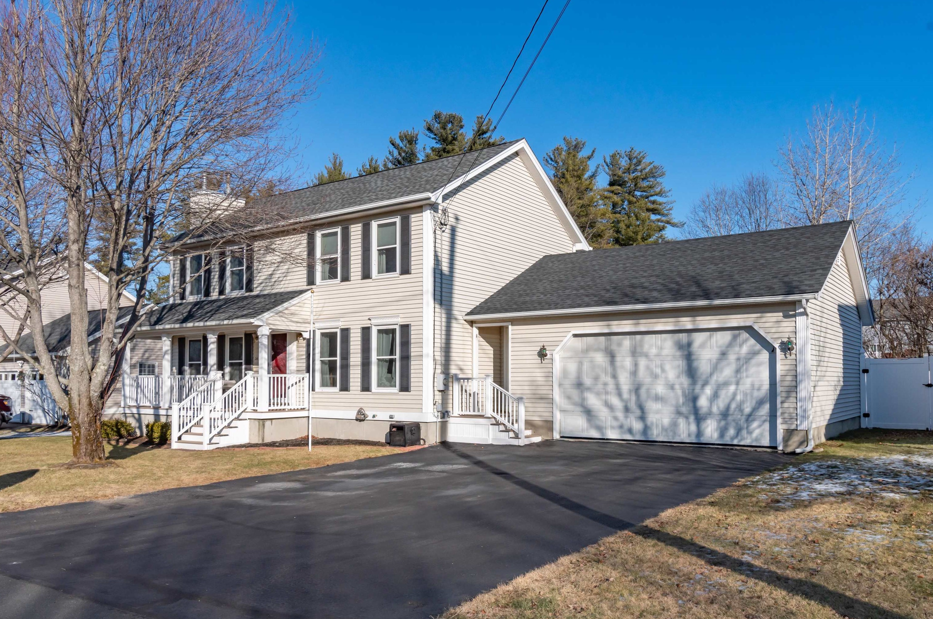 361 Aaron Dr, Manchester NH  03109-5961 exterior