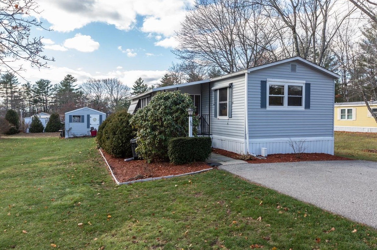 66 Fairfield Dr, Concord, NH 03301