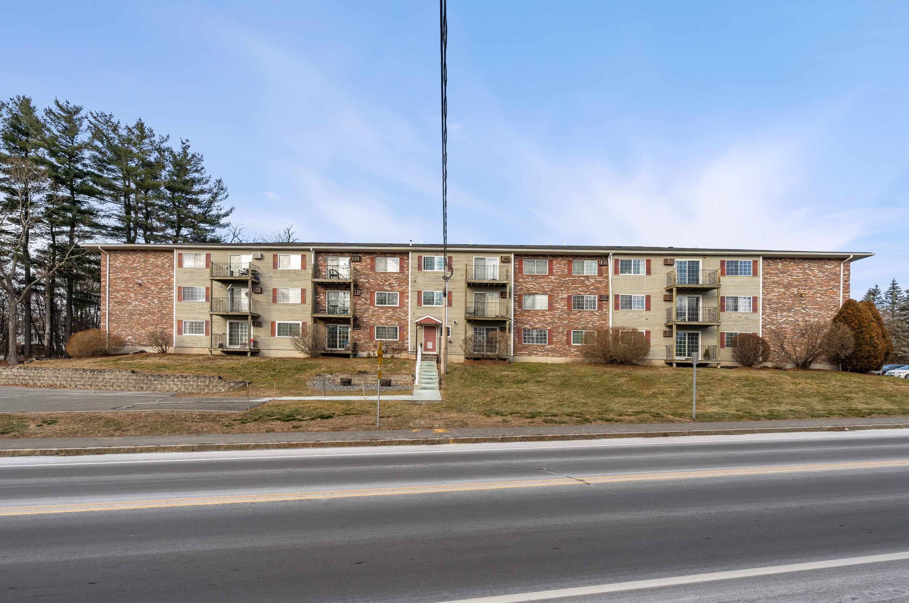 1311 Hanover St #11, Manchester, NH 03104