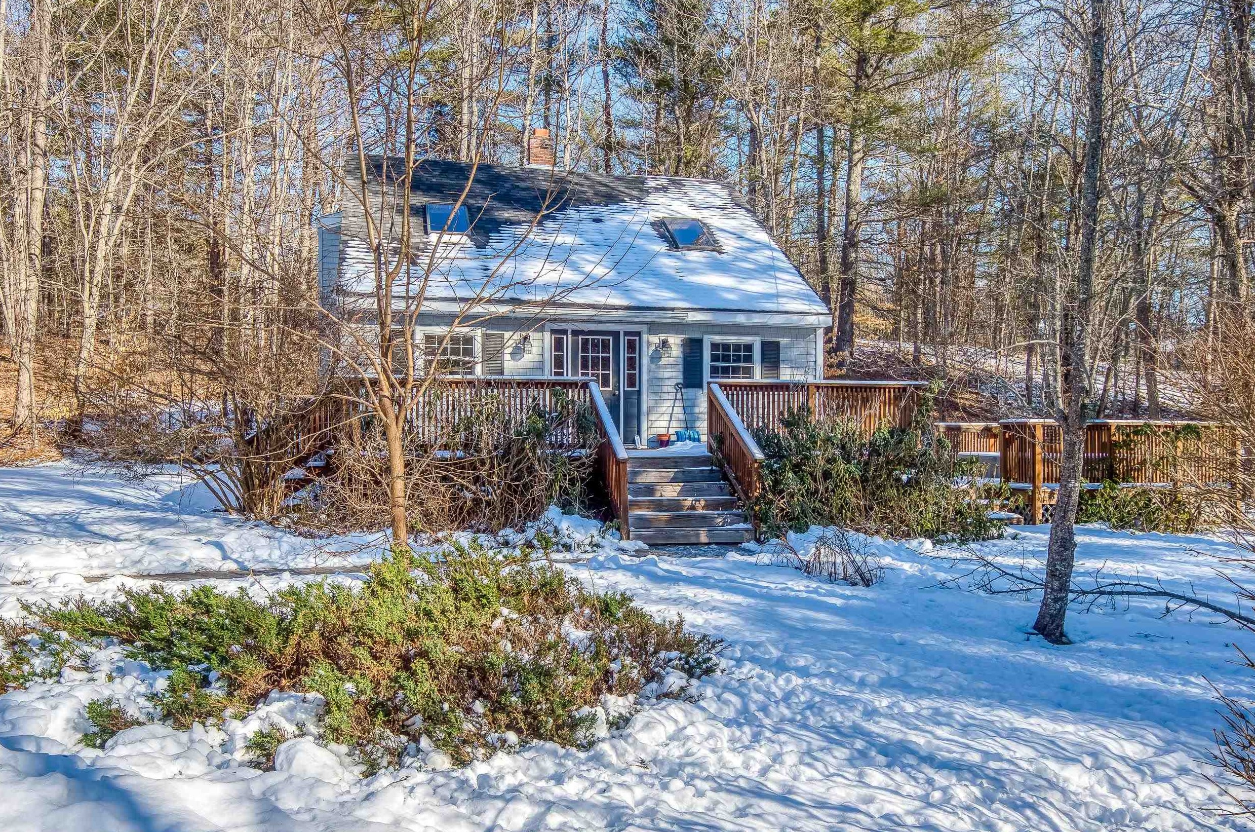 48 Independence Dr, Freedom, NH 03836