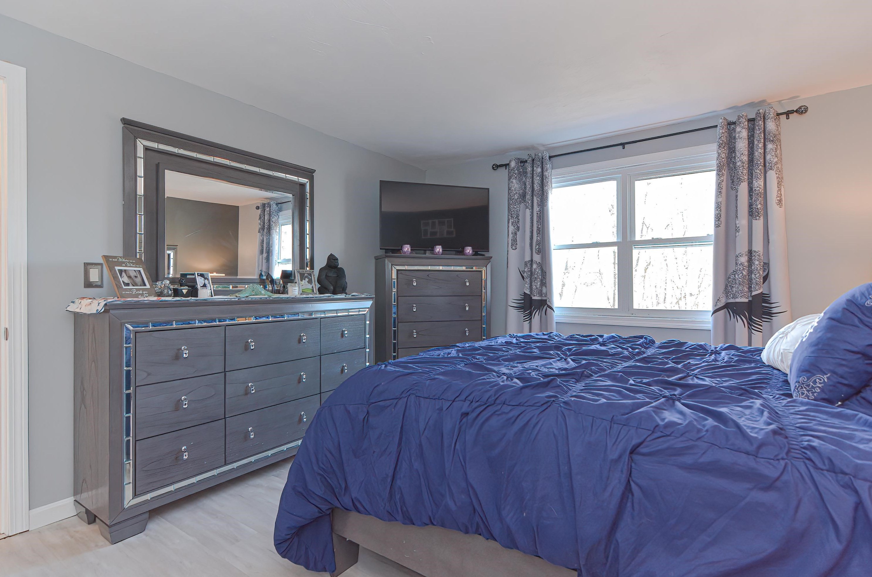 170 Morse Rd, Manchester NH  03104-5714 exterior