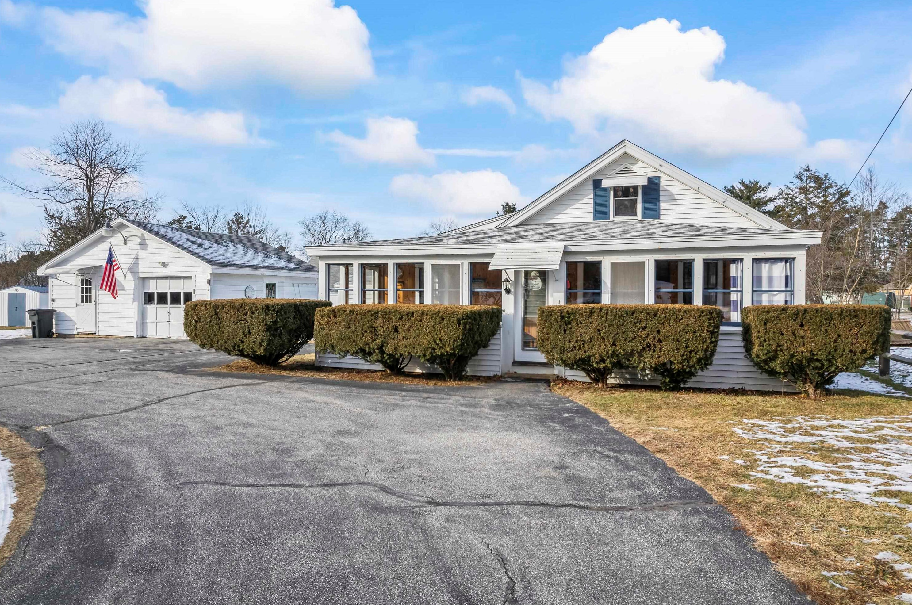 6 Greenwich St, Concord, NH 03301