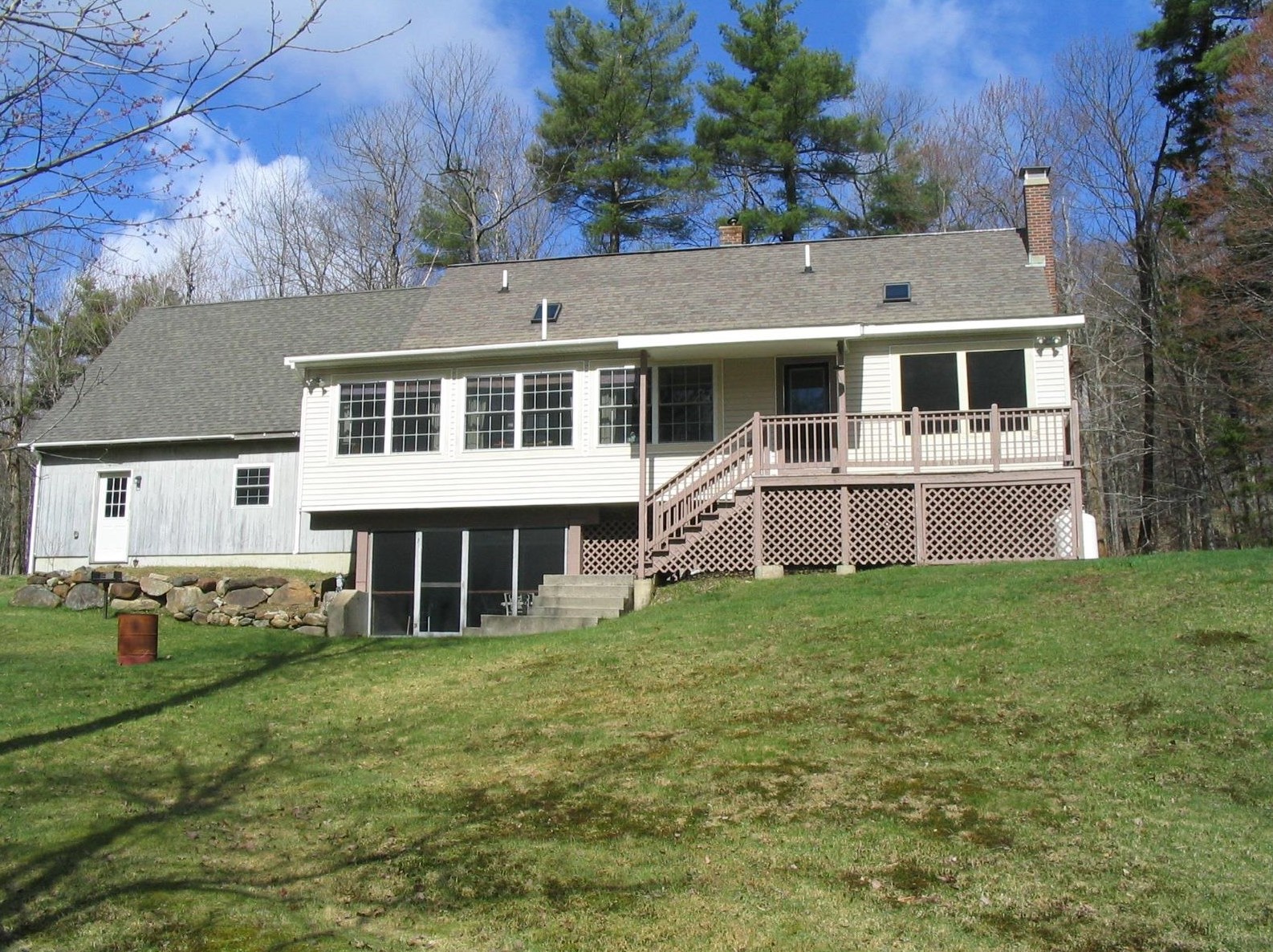 418 Old Stoddard Rd, Nelson NH  03457-5608 exterior