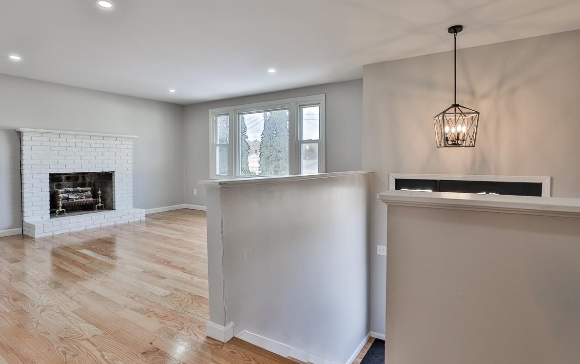 26 Jennifer Dr, Nashua, NH 03062