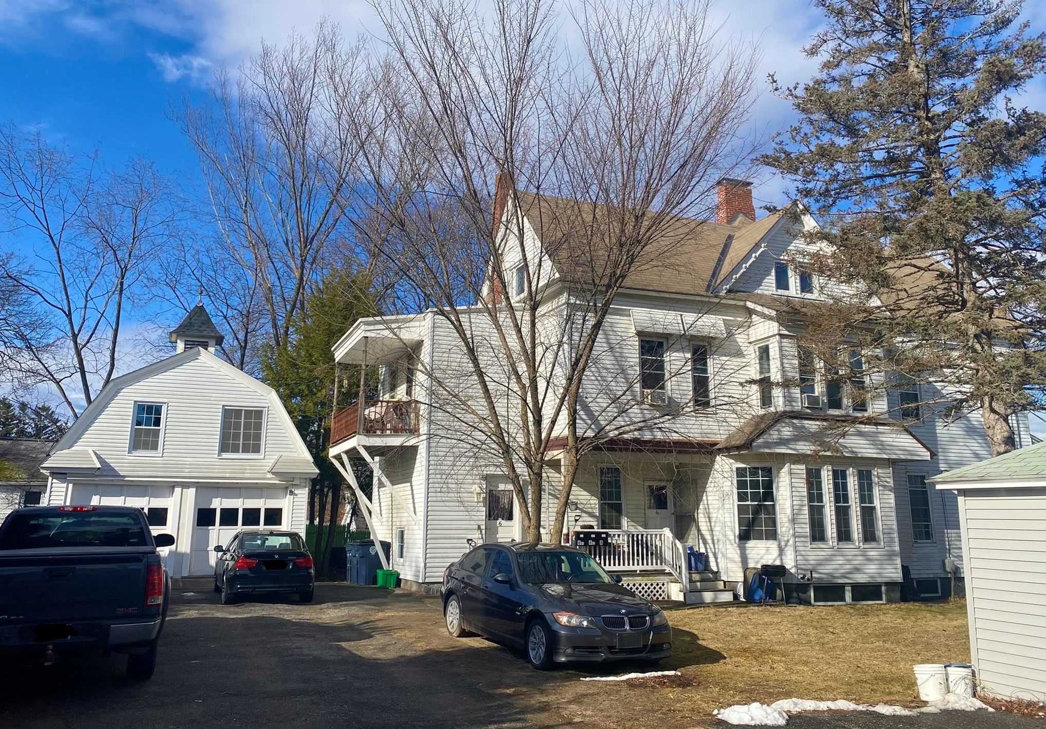 68 Highland St, Nashua, NH 03064