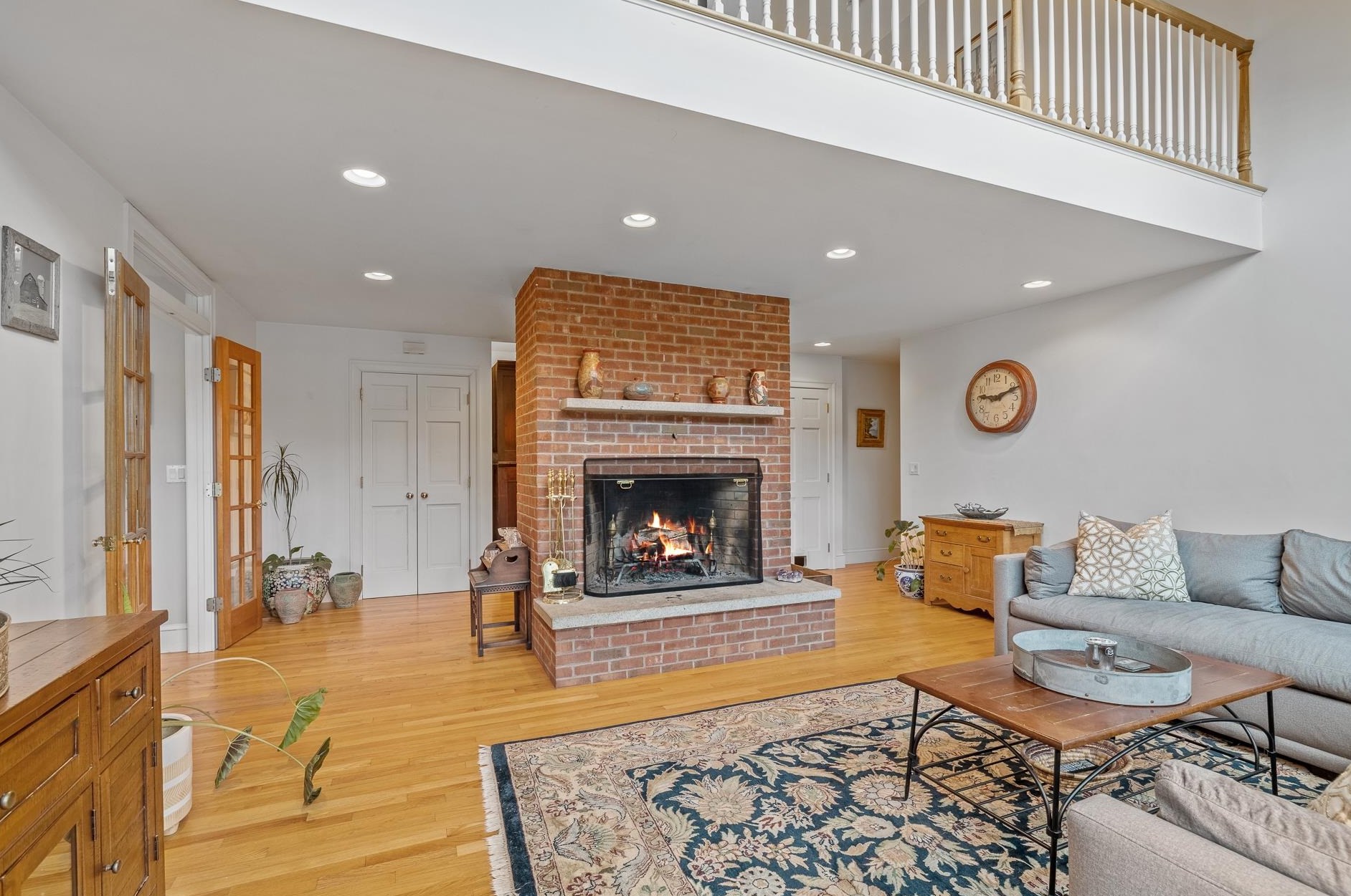 1 Tavern Ln, Lyme NH  03768-3325 exterior