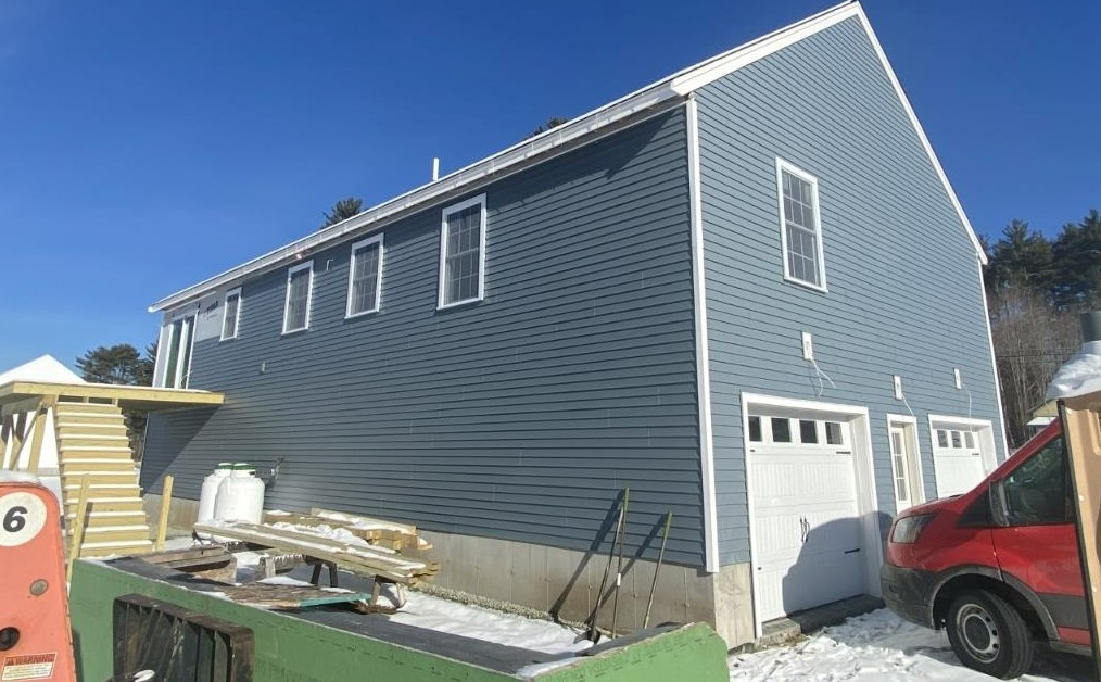119 Warwick Rd, Winchester, NH 03470-2812