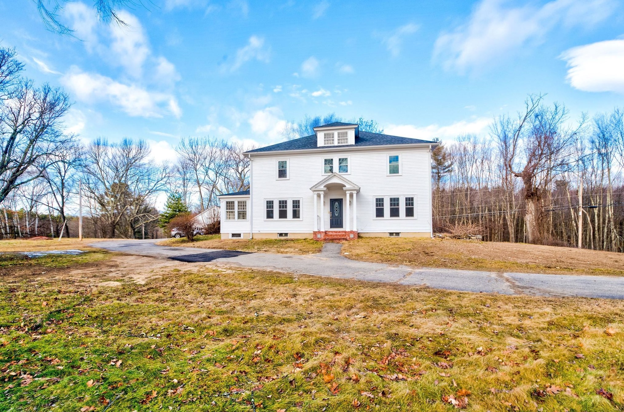 98 Castle Hill Rd, Windham, NH 03087-1774