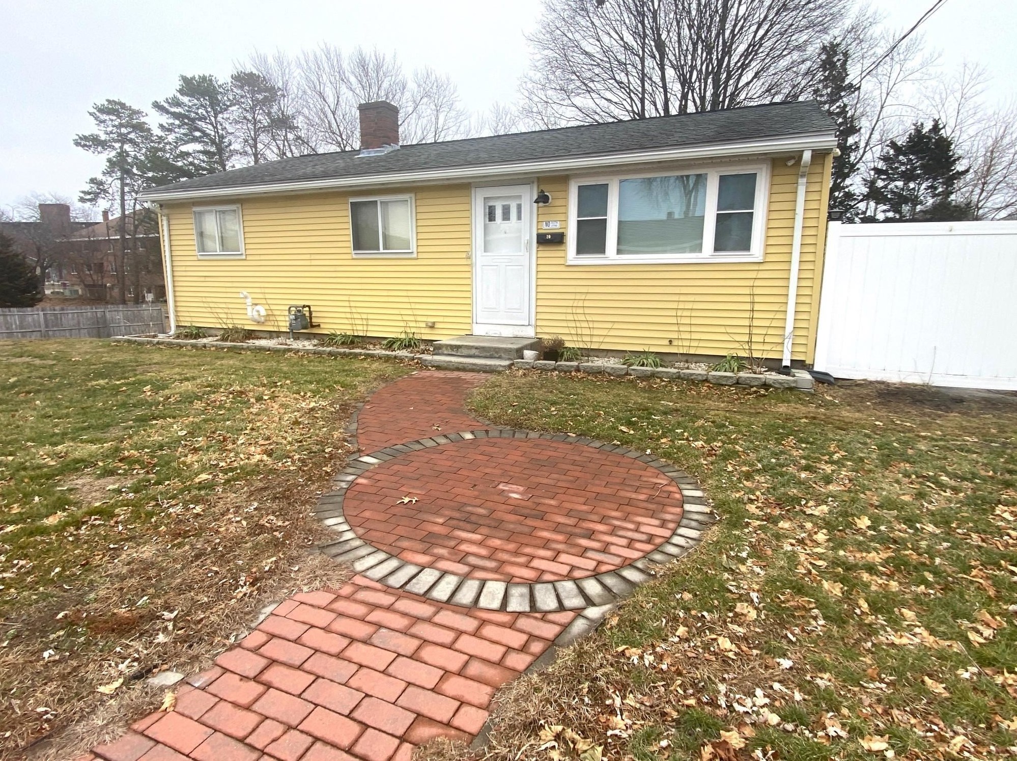 20 Ross St, Nashua, NH 03060