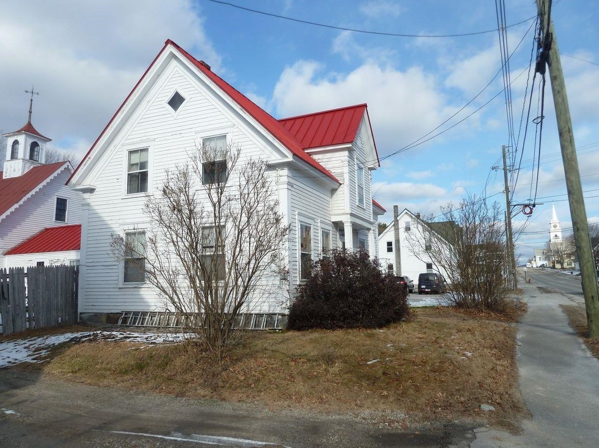 65-71 W Main St, Hillsboro, NH 03244