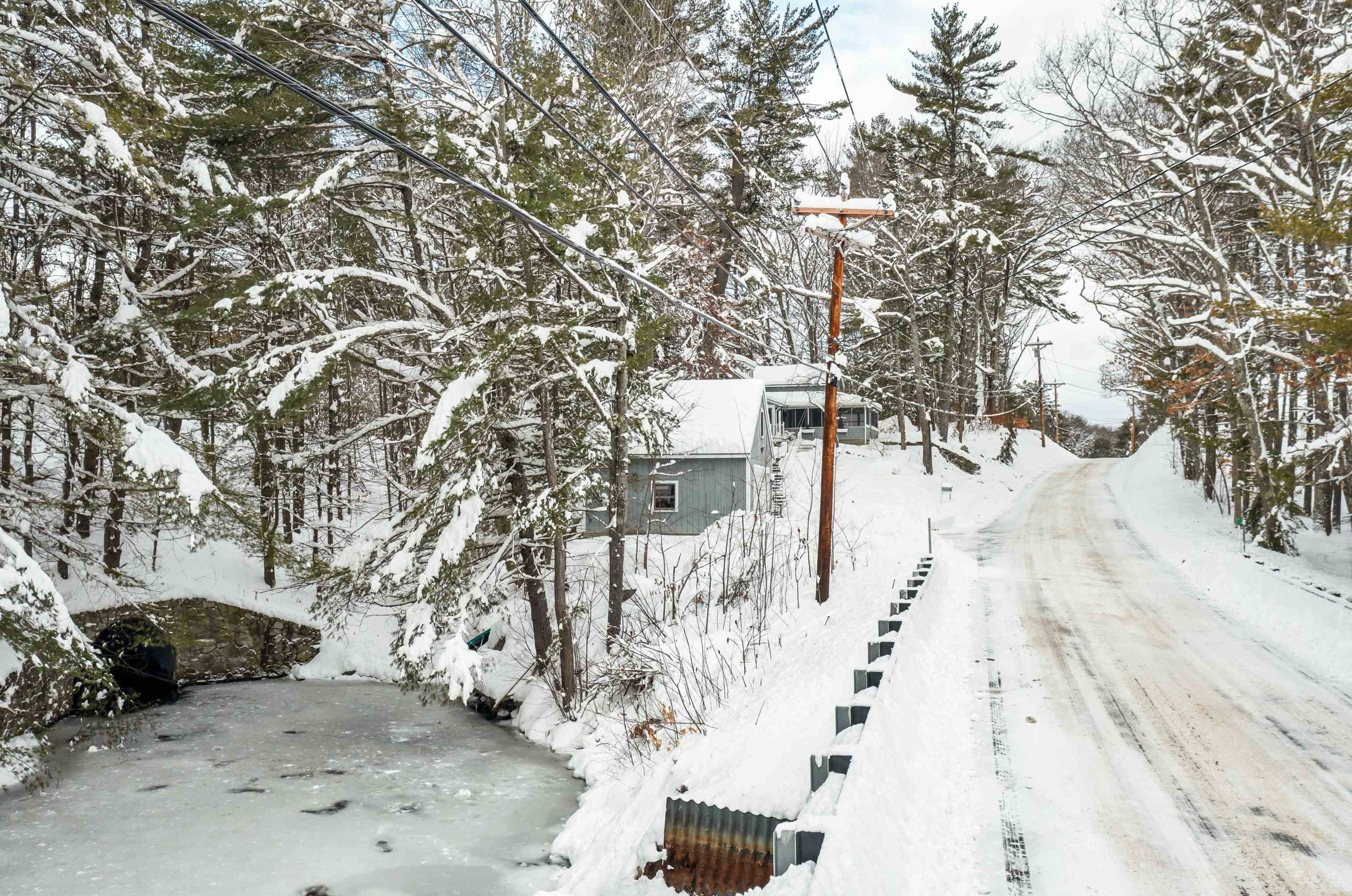 24 Loon Cove Rd, Alton NH  03810-4054 exterior